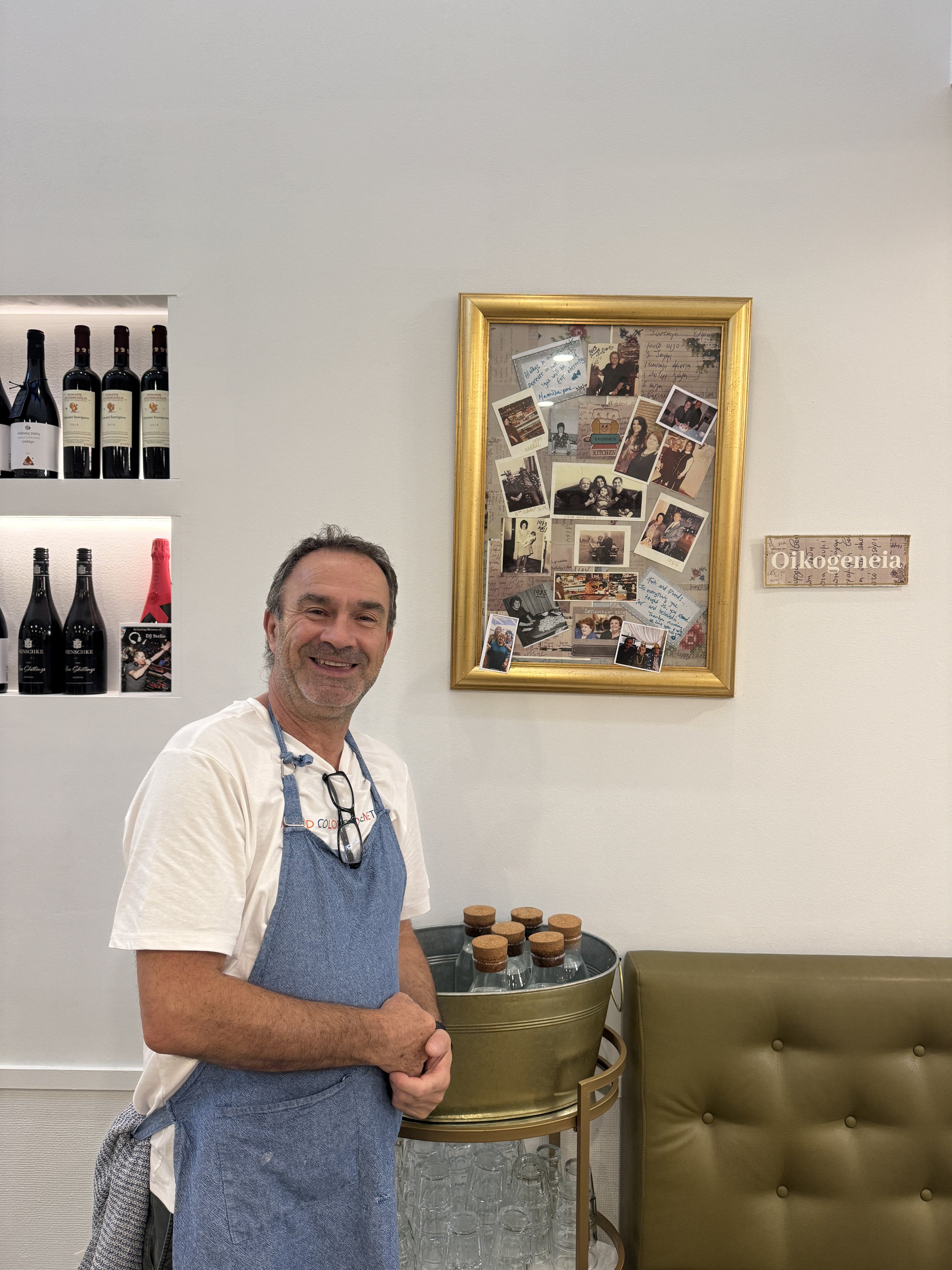 Foti and Friends, Melbourne - Where to eat Greek food in Melbourne - Greek food in Melbourne - Cypriot food in Melbourne - Greek food in Australia - Souvlakination Guide