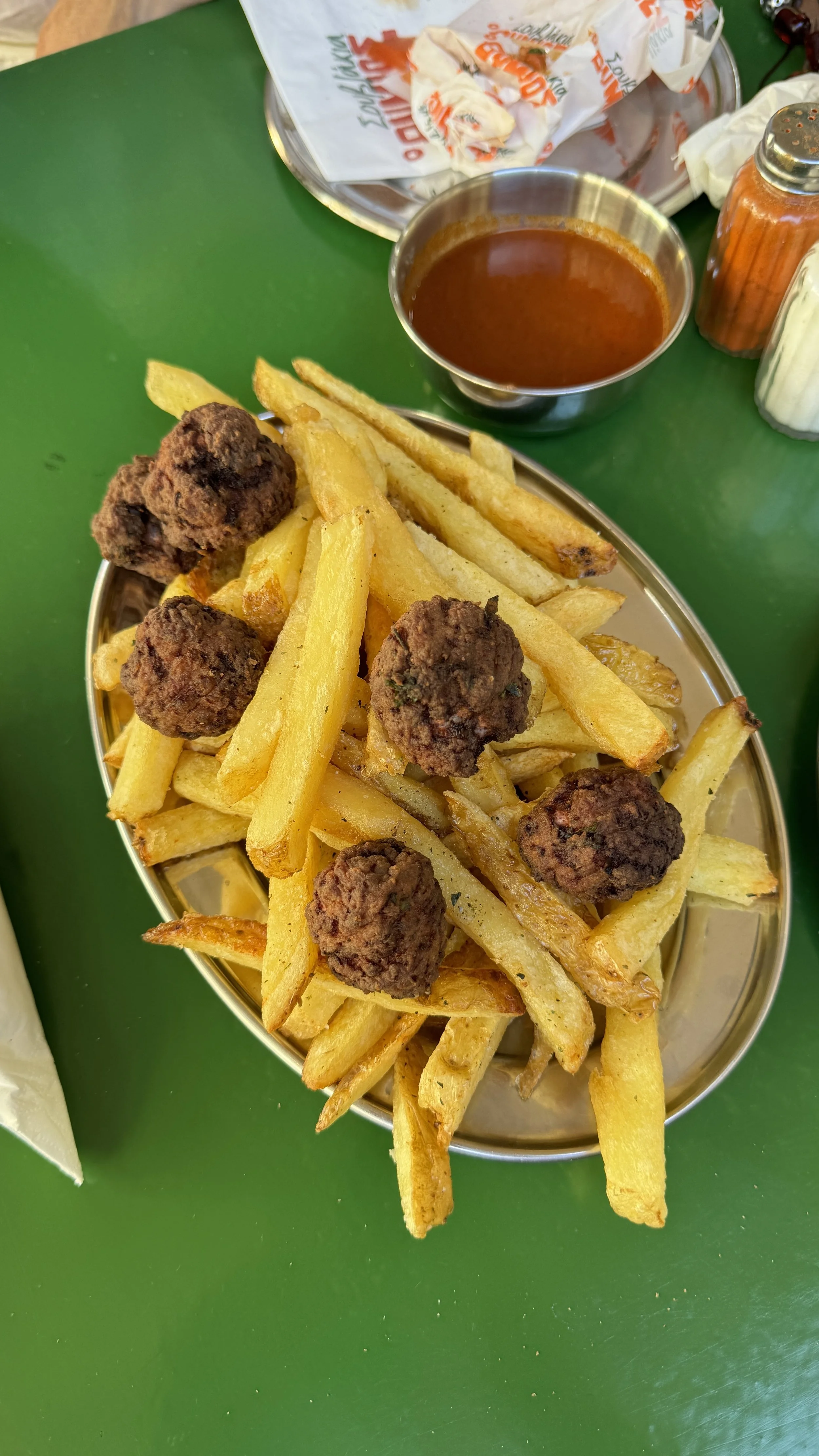 Souvlakination Souvlakia o Thimios keftedakia keftedes red salsa newest souvlatzidiko in Athens traditional souvlaki Athens where to eat souvlaki Athens the best souvlakia in Athens Greek street food