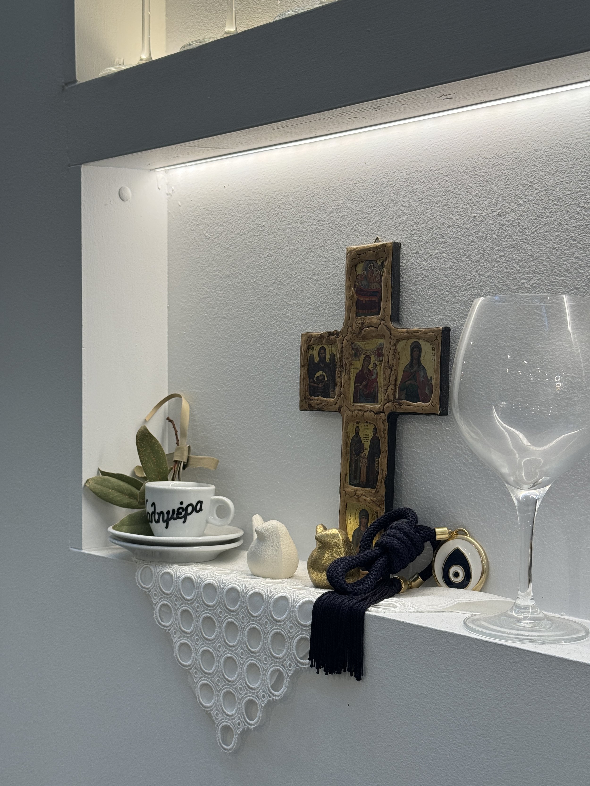 Foti and Friends, Melbourne - Where to eat Greek food in Melbourne - Greek food in Melbourne - Cypriot food in Melbourne - Greek food in Australia - Souvlakination Guide