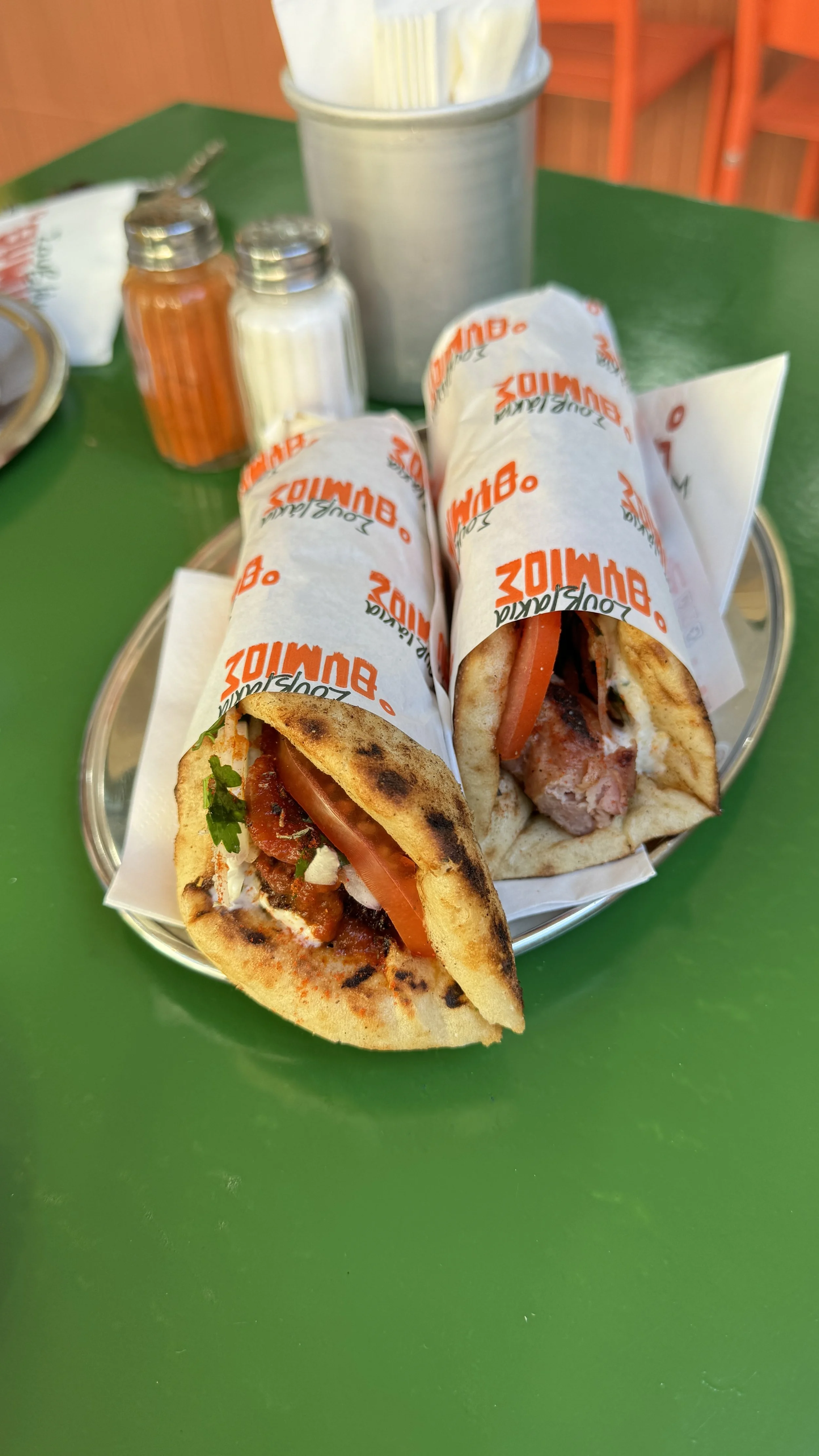 Souvlakia o Thymios: Athens’ newest traditional souvlatzidiko in Ymittos