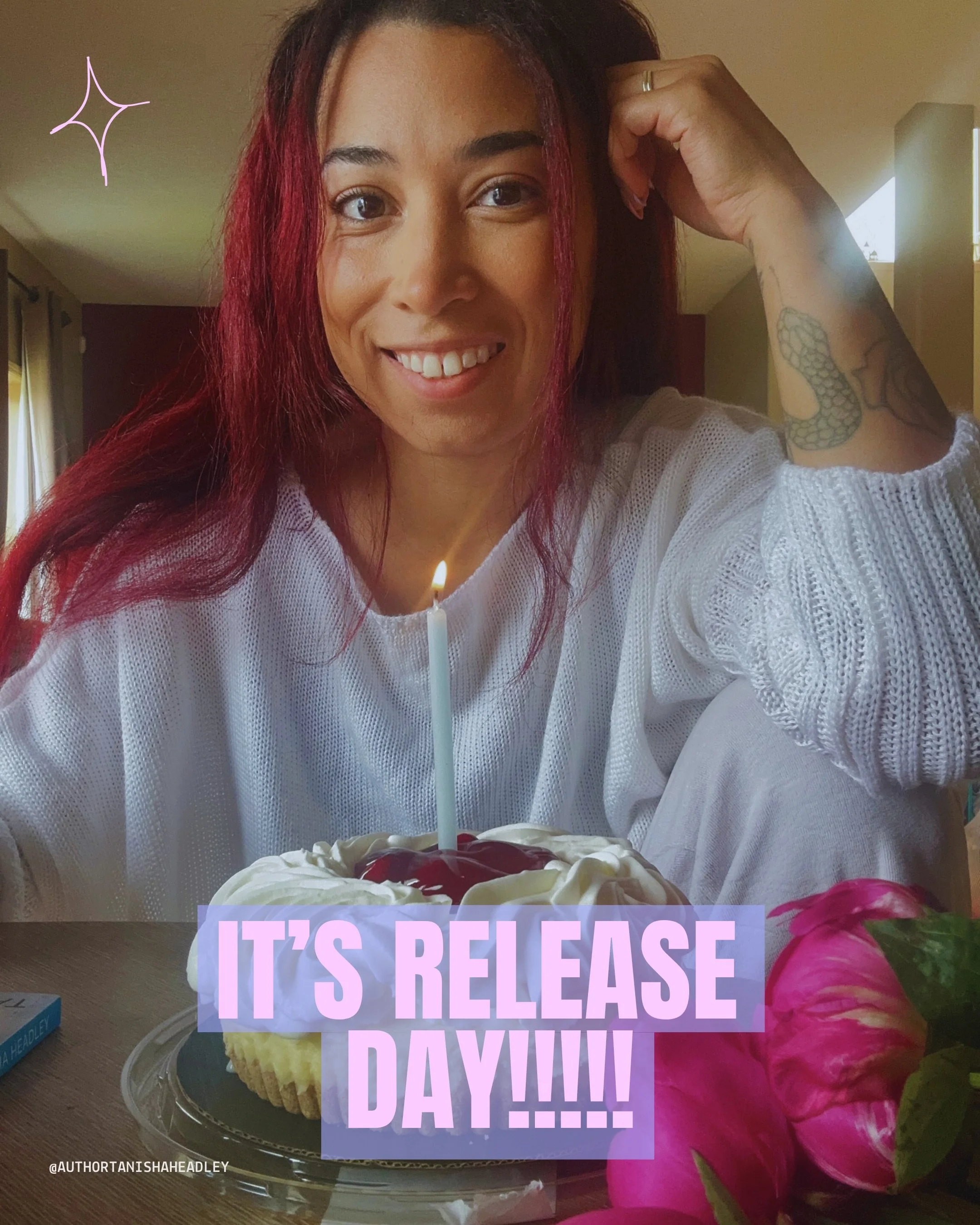 What a day! 🥹💓 even a splitting migraine couldn&rsquo;t stop me from celebrating the release of Between the Boards! 🪼 Saltwater Springs is now a COMPLETED series and I&rsquo;m so excited for what&rsquo;s next 🤭

🪼Friends to Lovers
🪼Fake Dating
