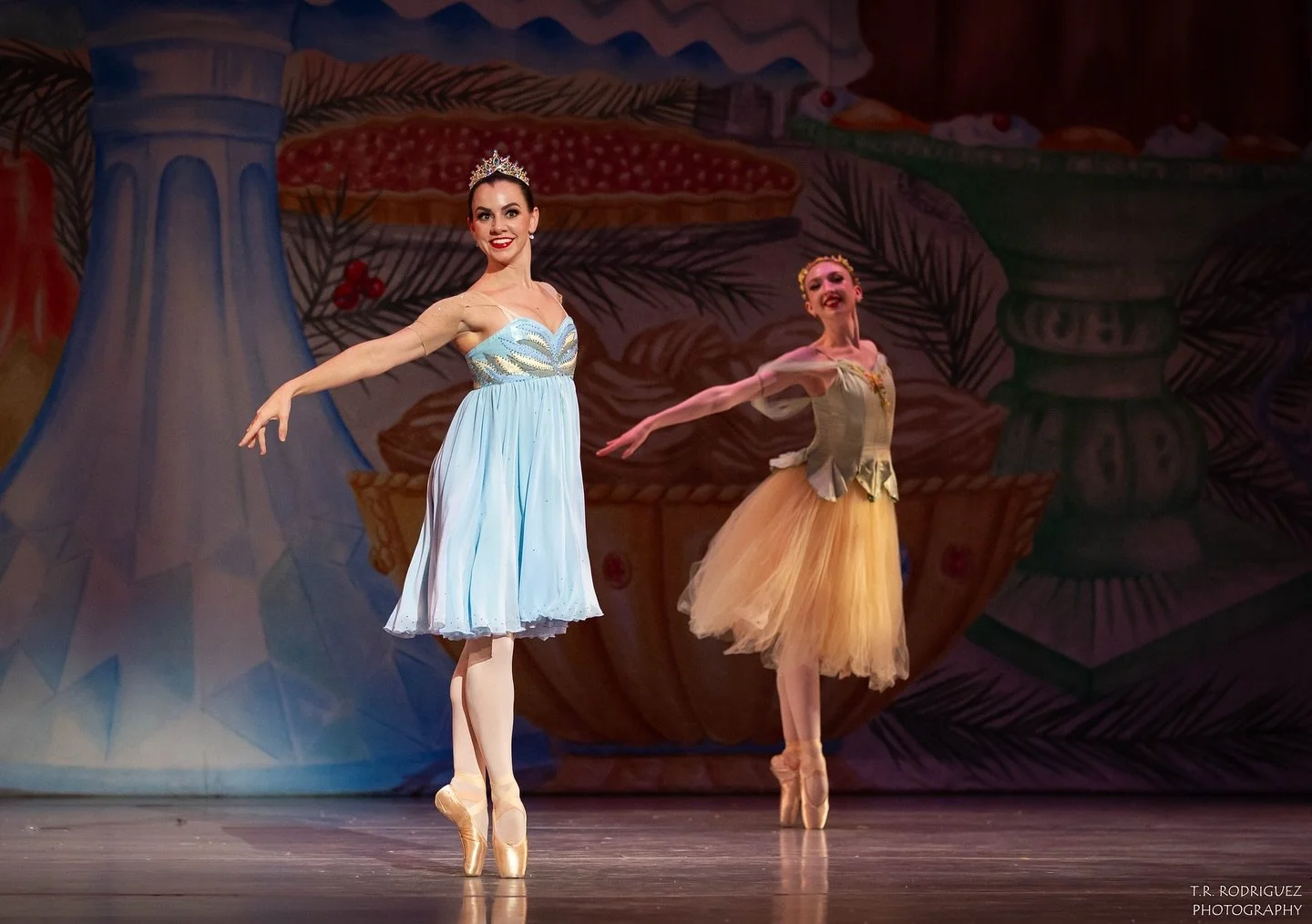 THIS OR THAT 💥 

💧 Team Dew Drop &ndash; graceful, radiant, full of sparkle

✨ Team Sugar Plum &ndash; elegant, regal, the ruler of the Land of Sweets

Who would you choose? 👑 Comment your fairy favorite below!

#RochesterCityBallet #RochesterNutc