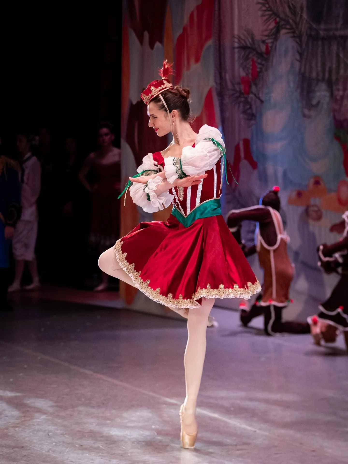 FROM THE WINGS // POV: you&rsquo;re backstage watching The Nutcracker magic unfold 🩰✨

Catch The Nutcracker with @rocphils
🗓️ Nov 26, 28, 29 &amp; 30 | Kodak Hall at Eastman Theatre

And at @forthillpac
🗓️ Dec 5&ndash;7 | Fort Hill Performing Arts