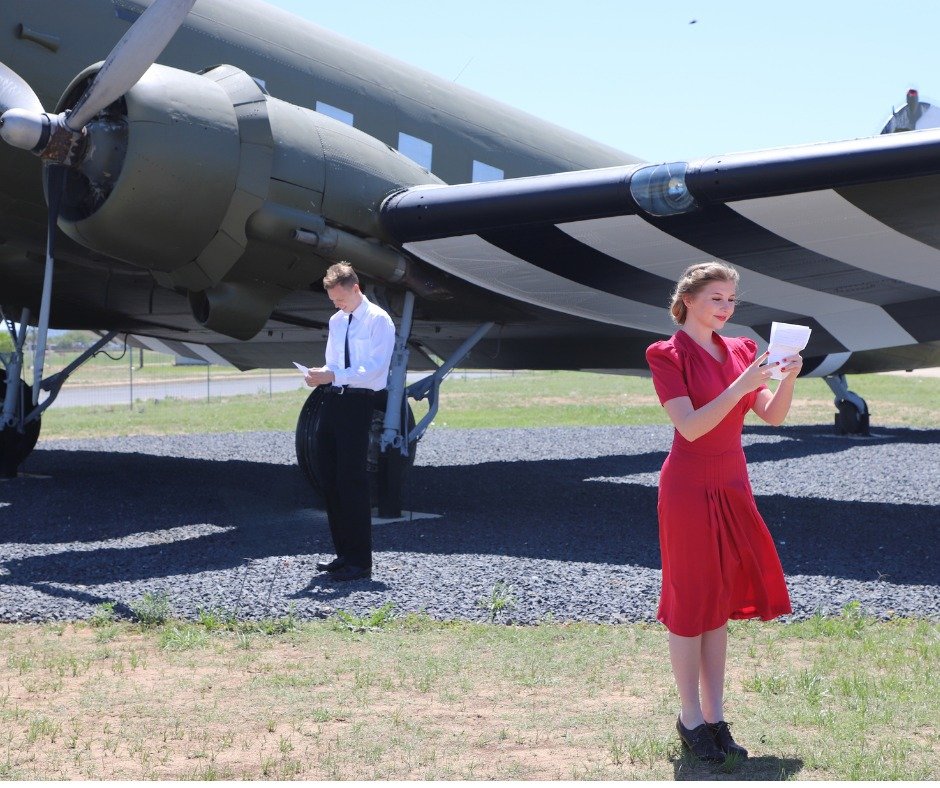 OPENING NIGHT RECEPTION! Join us for the final production of Season 28, DEAR JACK, DEAR LOUISE. Opening Night is Friday, May 2nd! Beginning at 6:30, patrons are invited to our opening night reception.
Delicious food and drink, plus live music by Dun