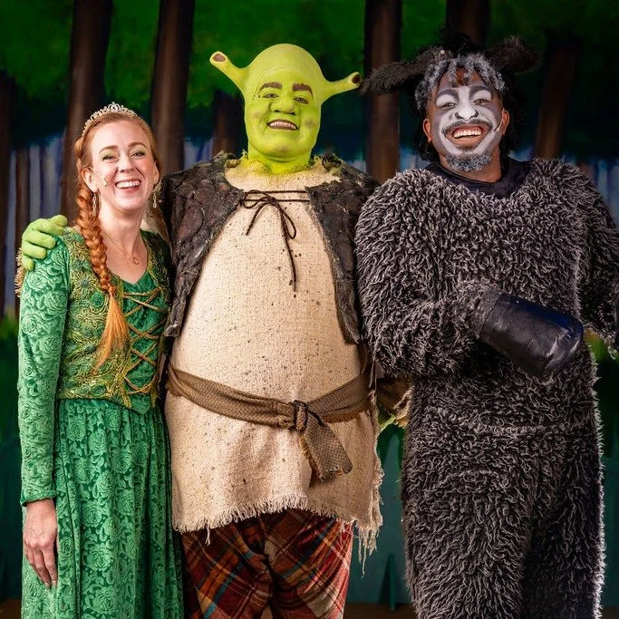 We are still living in the swamp over here. Thanks to the AMAZING Esteban Garza for these fun photos π· !
Thank you to all of the audiences who joined us for the opening production of Season 29! SHREK THE MUSICAL π§
π» π was a success because of th