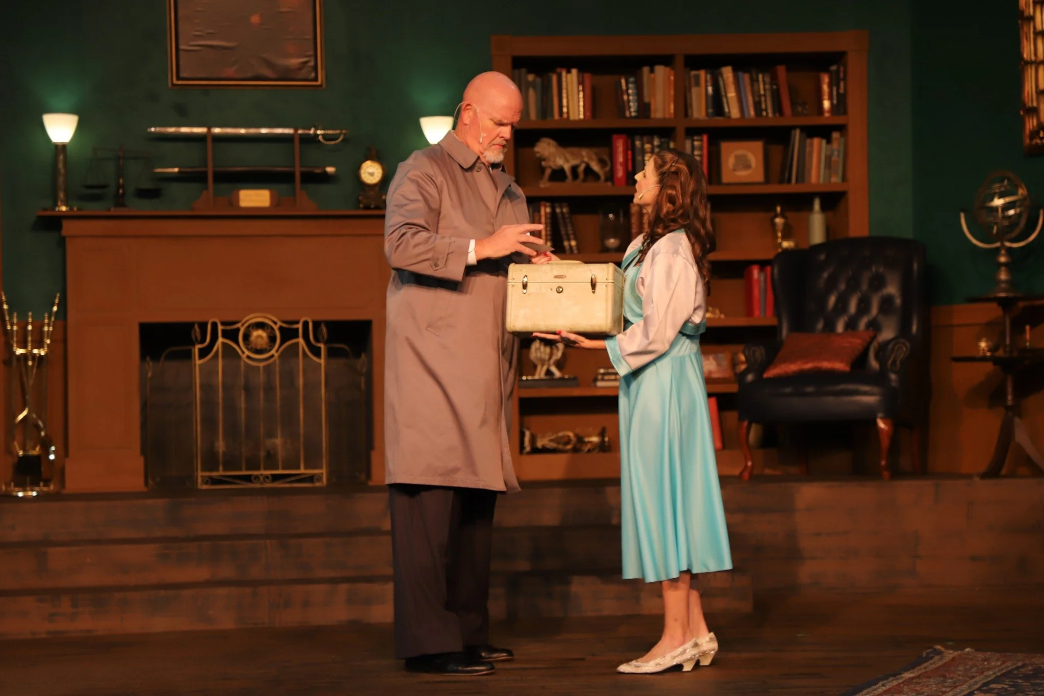 Happy OPENING NIGHT to the cast and crew of MCM! There are still tickets remaining for tonight's Opening Night Reception. 

⏰ 6:30 PM- Reception
🎭 7:30 PM- Performance

The Musical Comedy Murders opens TONIGHT and runs through October 26th!

830.997