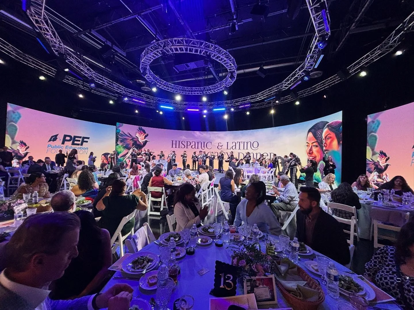 💃🏽The 2025 @thepeftoday Hispanic and Latino Legacy Dinner was one for the books. 
🙏 It’s an honor to serve as a member of the committee who makes this event possible. Thanks @latoyalasvegas @kirstensearer for welcoming me with open arms 🤗