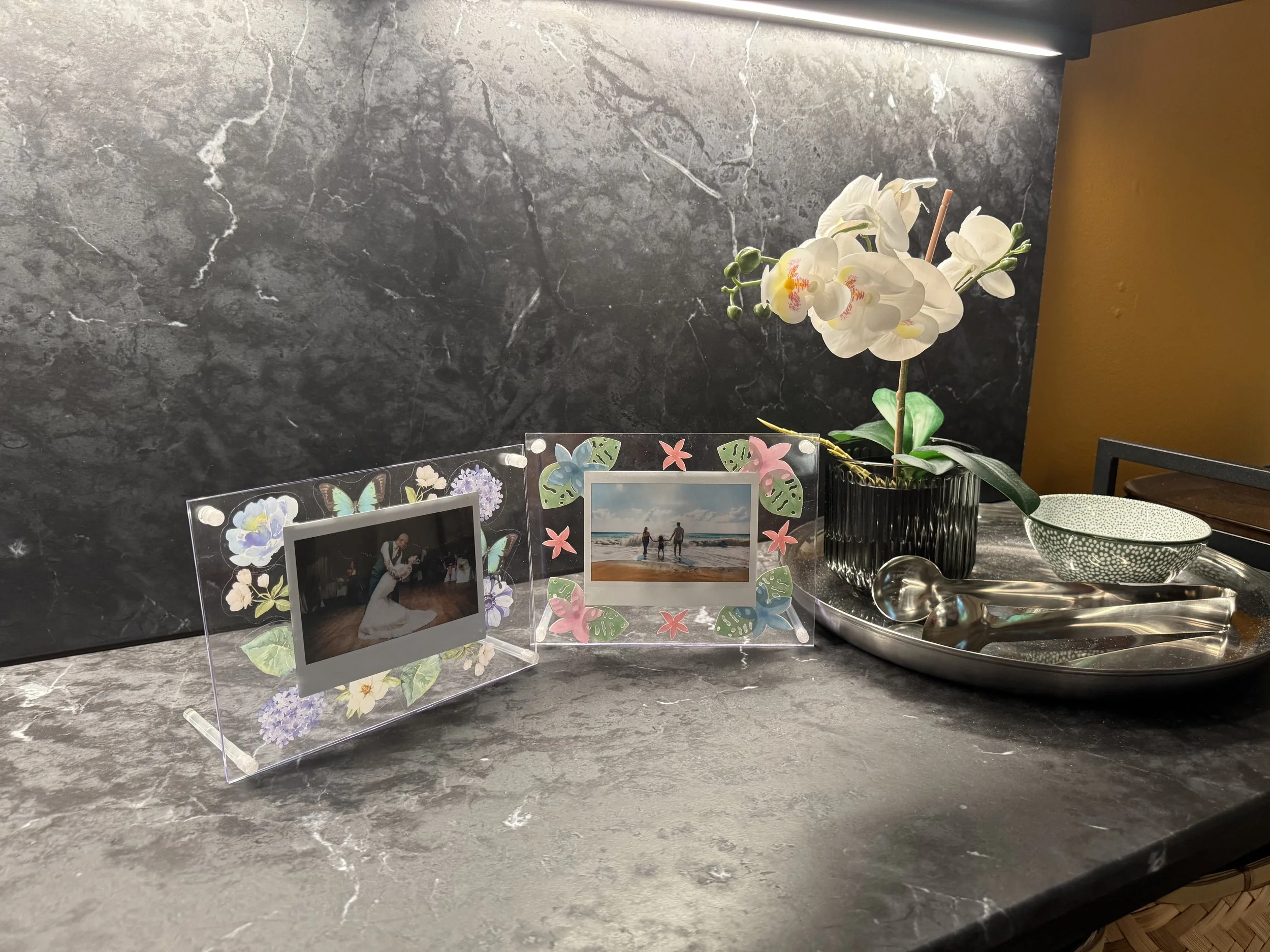 SPB Wide Acrylic Seasonal Frames