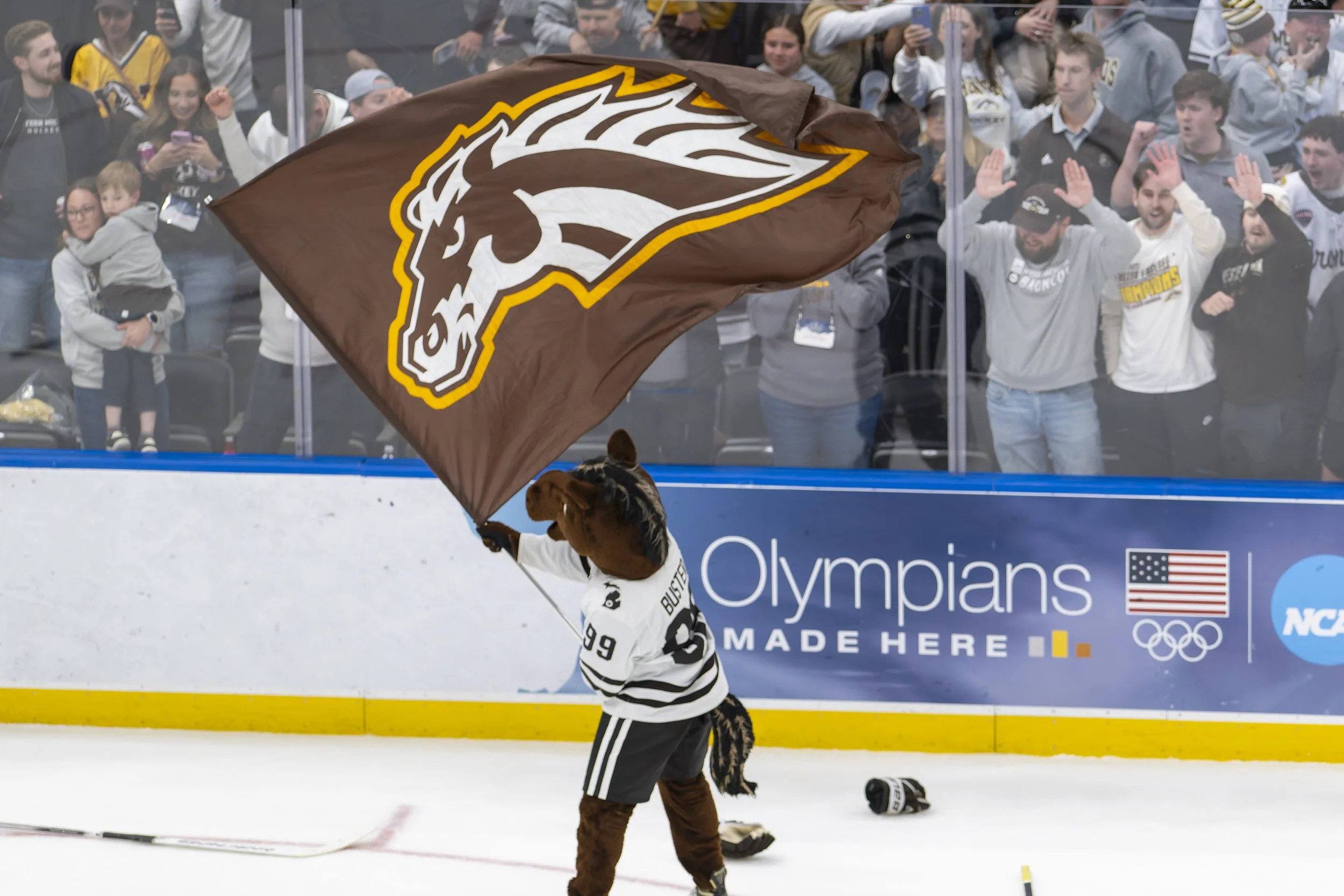 WMU vs BU -174.jpg