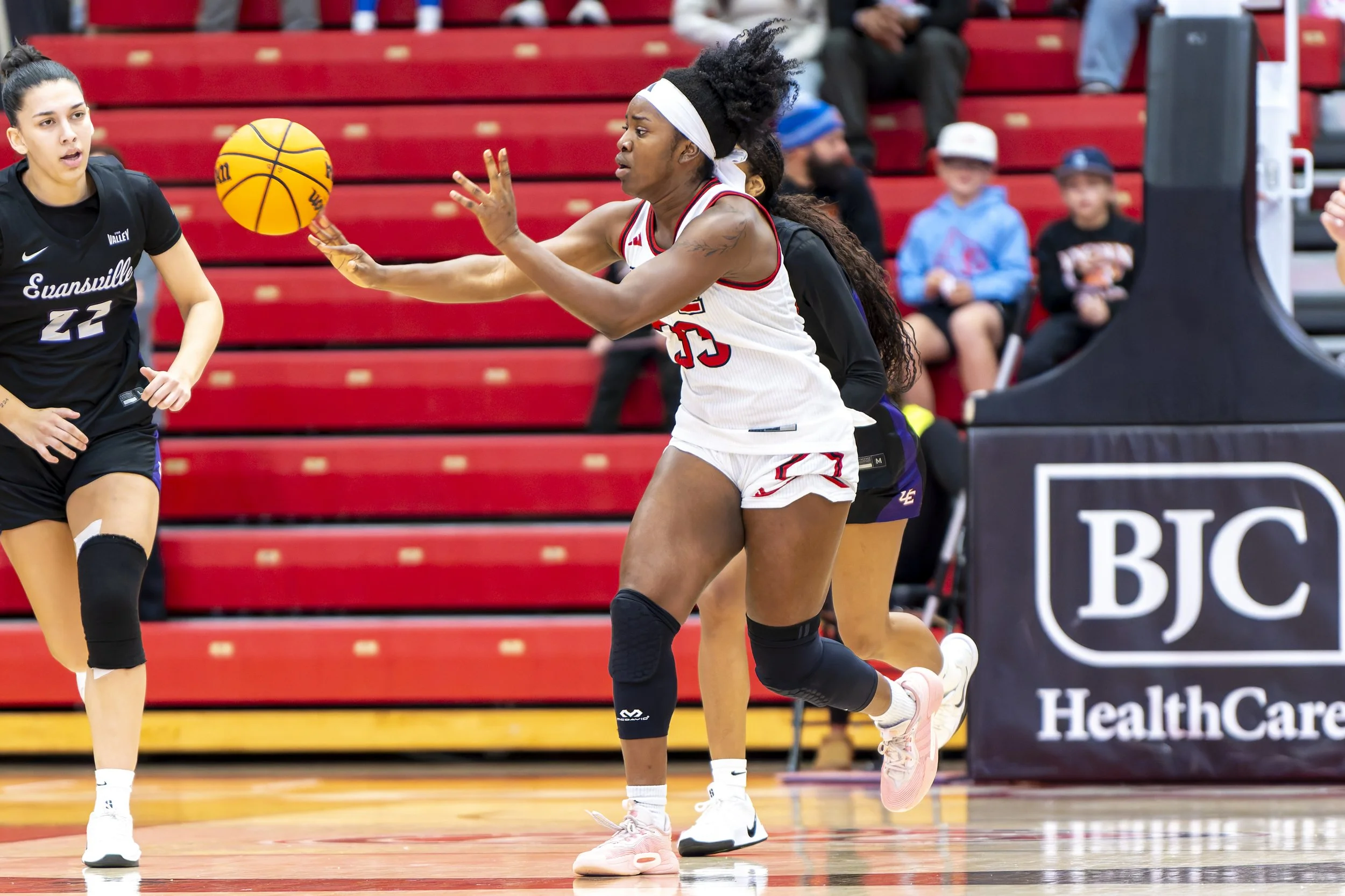 SIUE vs Evansville-13.jpg