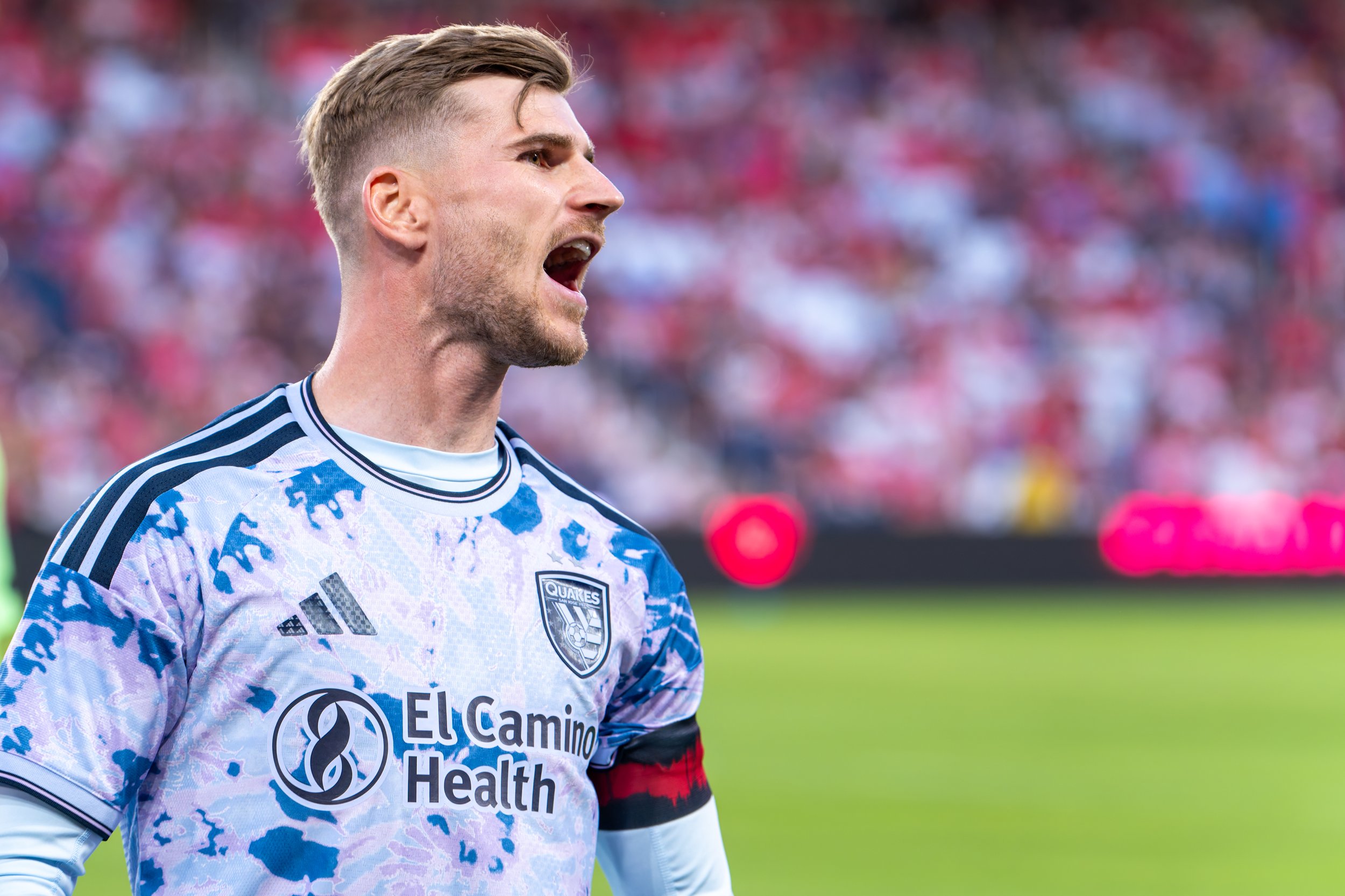City vs Earthquakes-4.jpg