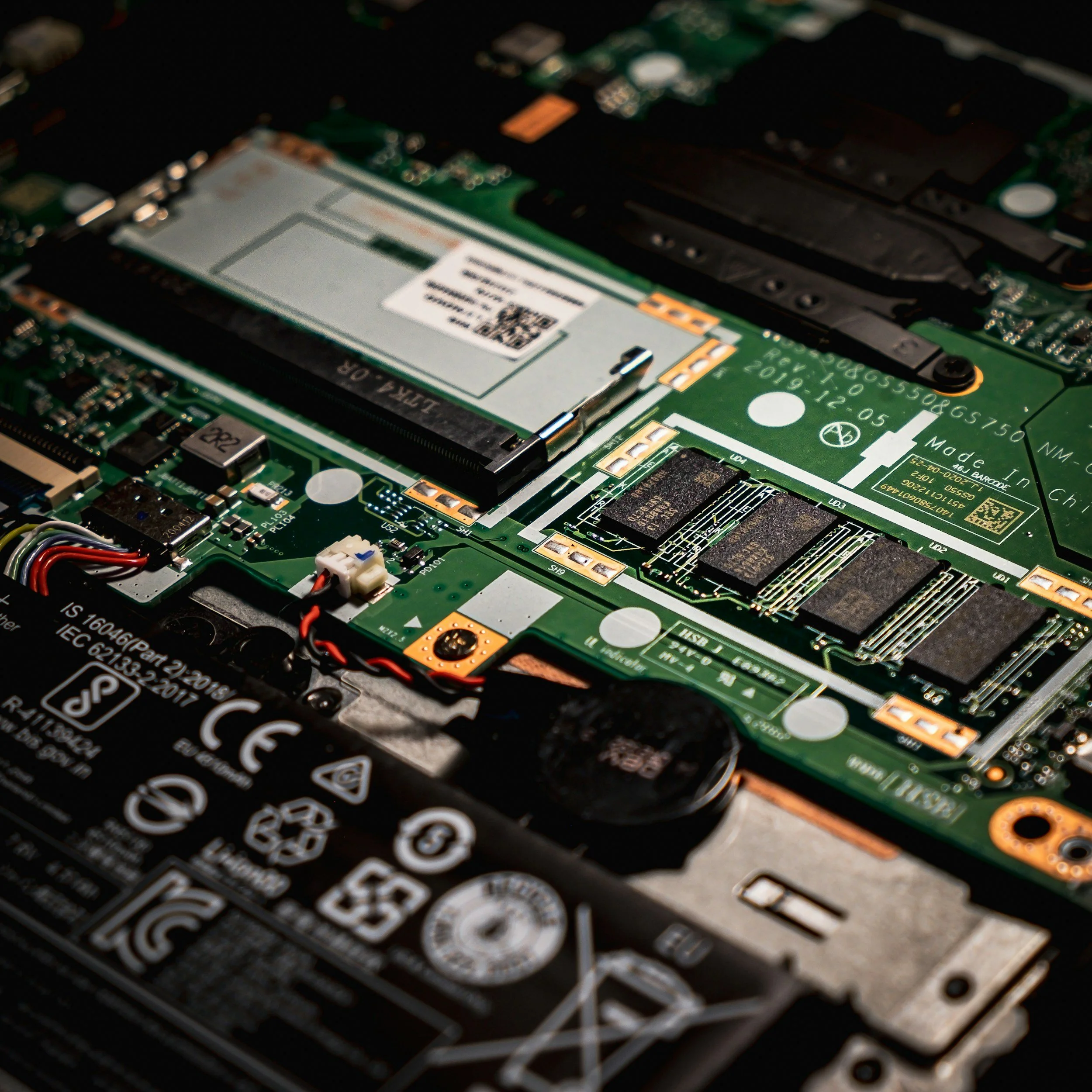 What do computer specs mean?
