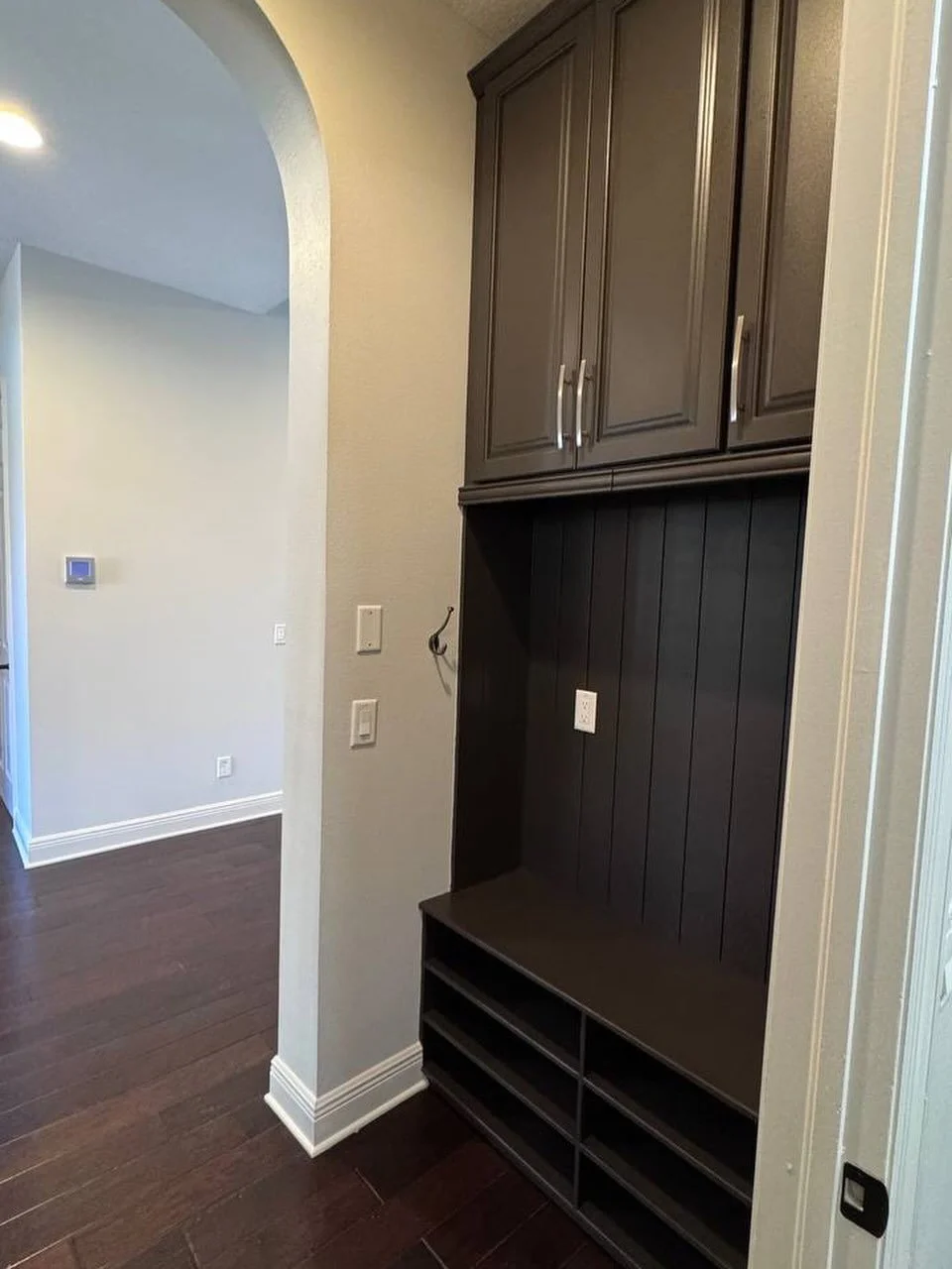 Mudroom Storage Bench with Cabinets - Tampa, FL | HandyRex.com