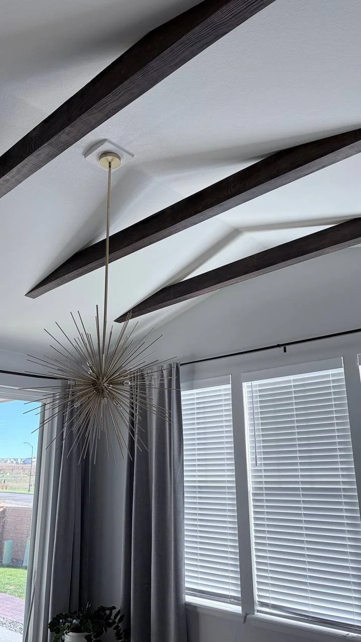 Winter Park Orlando Ceiling Beams Installation HandyRex03.jpeg