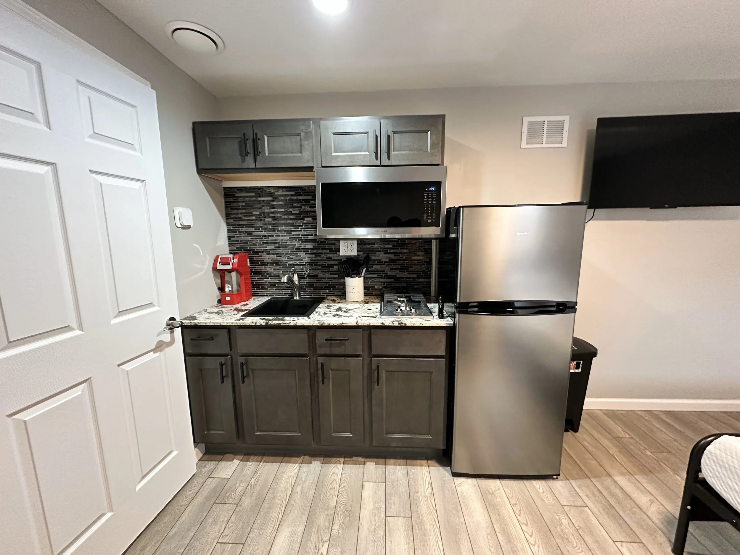 Typical Kitchenette - Rooms 9, 14, 21, 22, 23