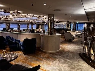 Riverside River cruises bar lounge.jpeg