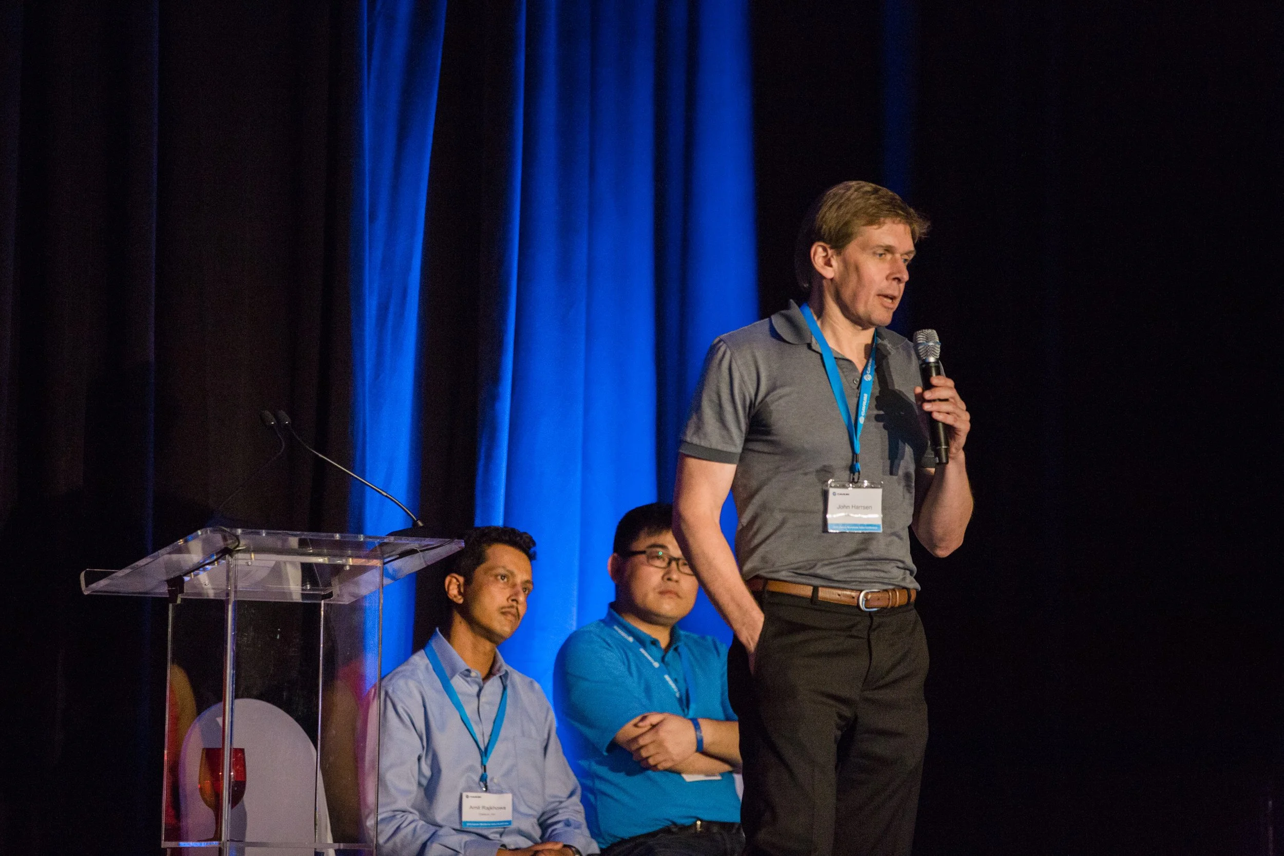Cavium_Sales_2016_Day_3-52.jpg