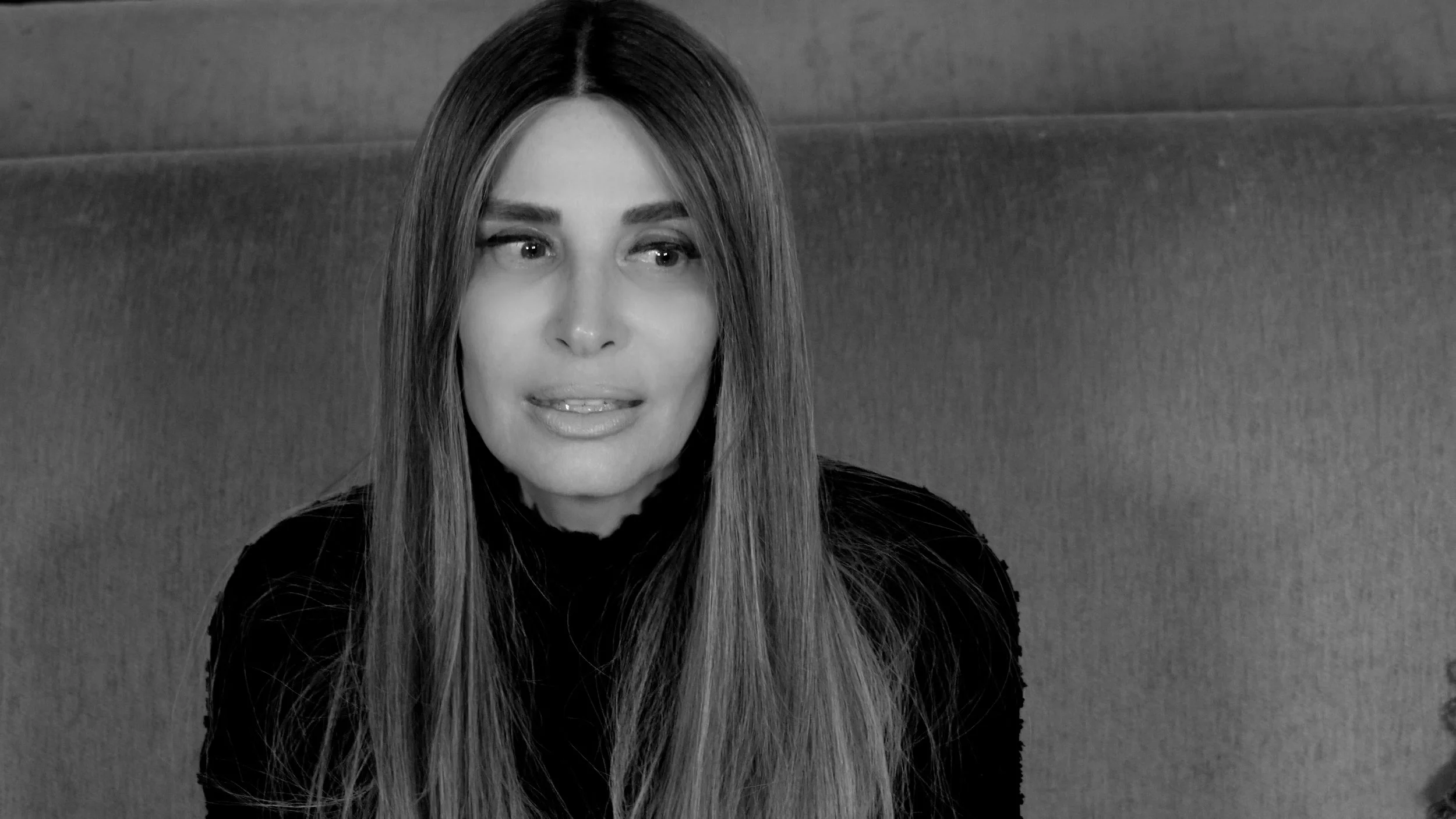 11_TRAILER 2.00_08_27_11.Still008.jpg