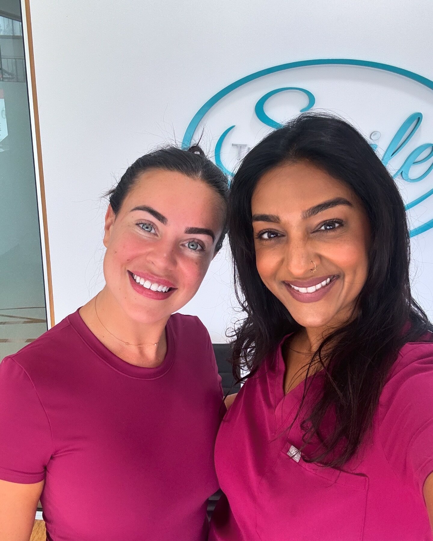 A little teeth love for @_bronteschofield at TSC ❤️
Thank you for choosing us! P.S how cute are our matchy matchy fits? 😂
#thesmilecliniqueperth 

#mafsaustralia #mafsau #perthinfluencer #perthinfluencers #perthsmilemakeover #smilemakeover #smilemak