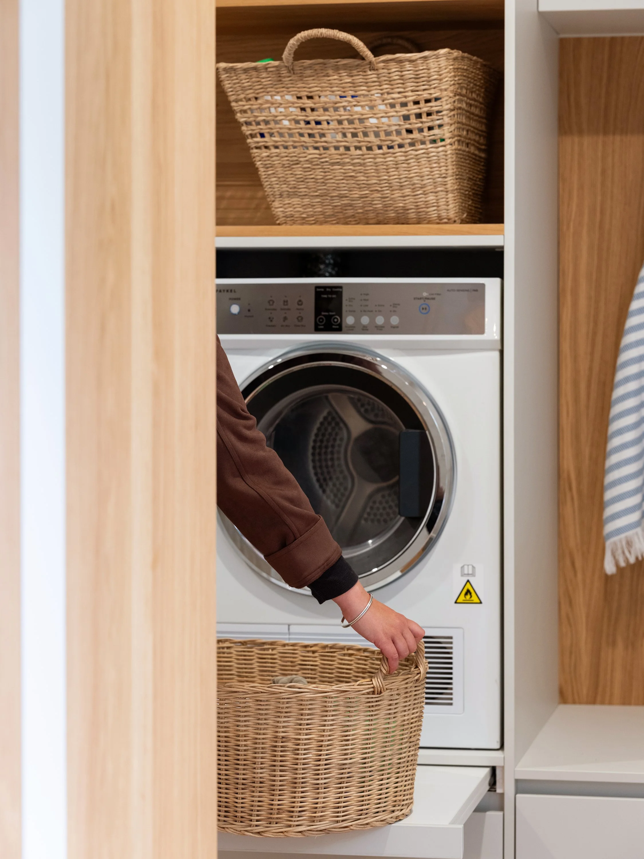 CUNNINGHAM KITCHEN, SCULLERY & LAUNDRY