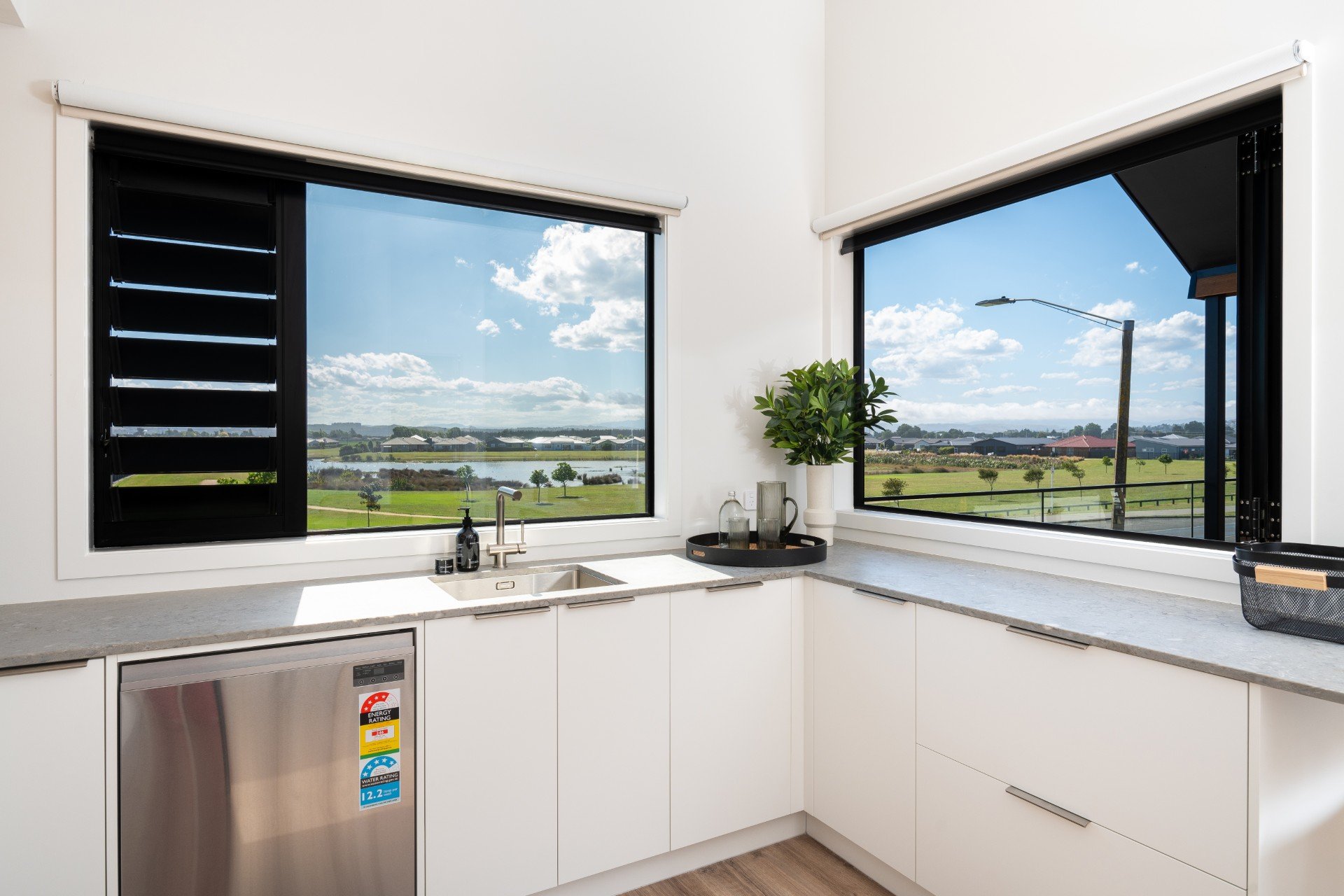 Te Awa - Kitchen 1.jpg