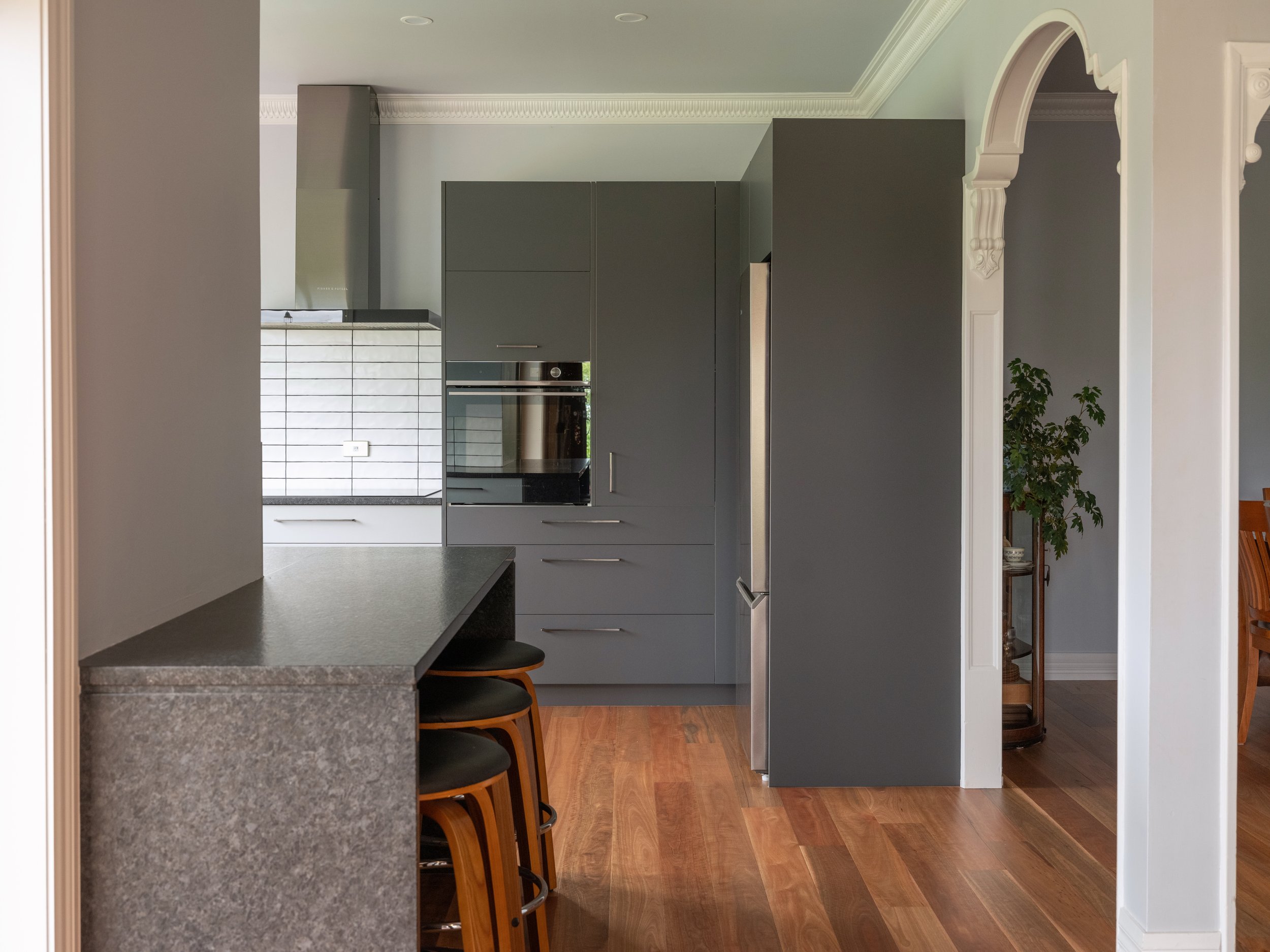 Florence Charvin-NATURAL EDGE-118 St Georges Rd-HN-DSCF8217.jpg