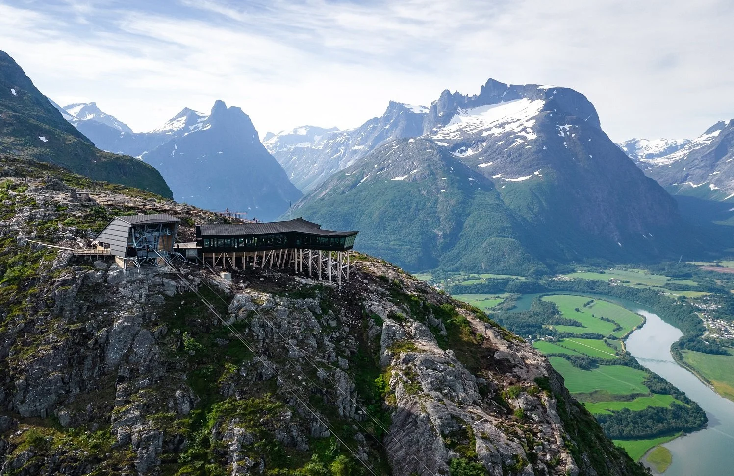 638f27e430ae5f336cc01207_Eggen Restaurant 3.jpg