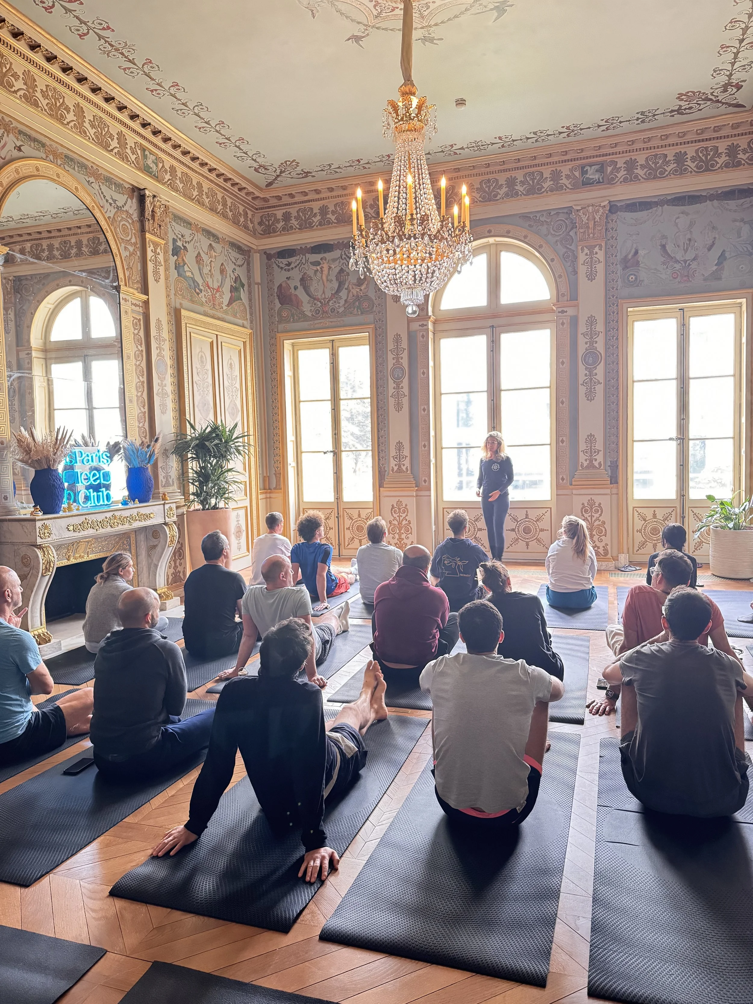 Photo d'équipe en séance de respiration d’entreprise - Paris Ice Club