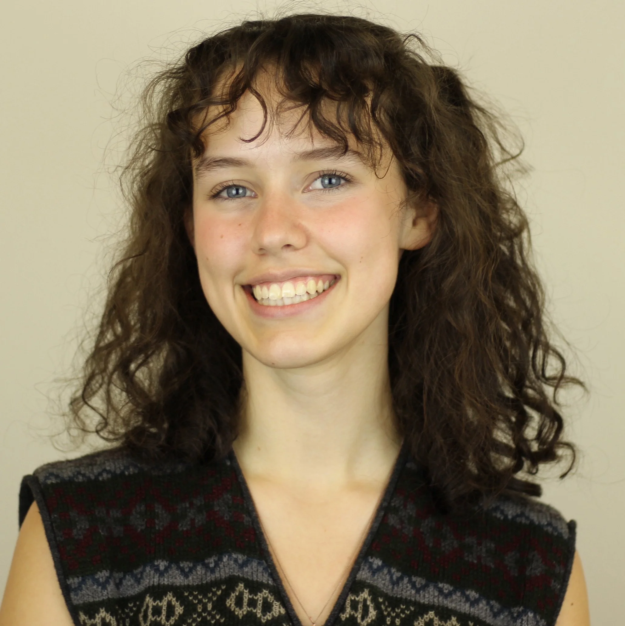 Maggie Power (they/she) – STAGE MANAGER