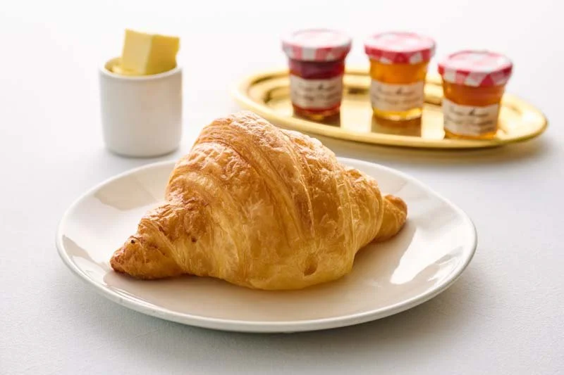 plain-croissant-with-jam-and-butter.jpg