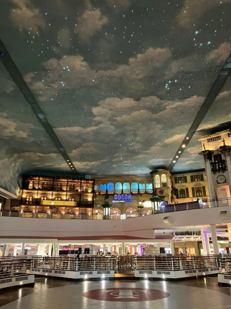 TRAFFORD CENTRE ORIENT.jpg