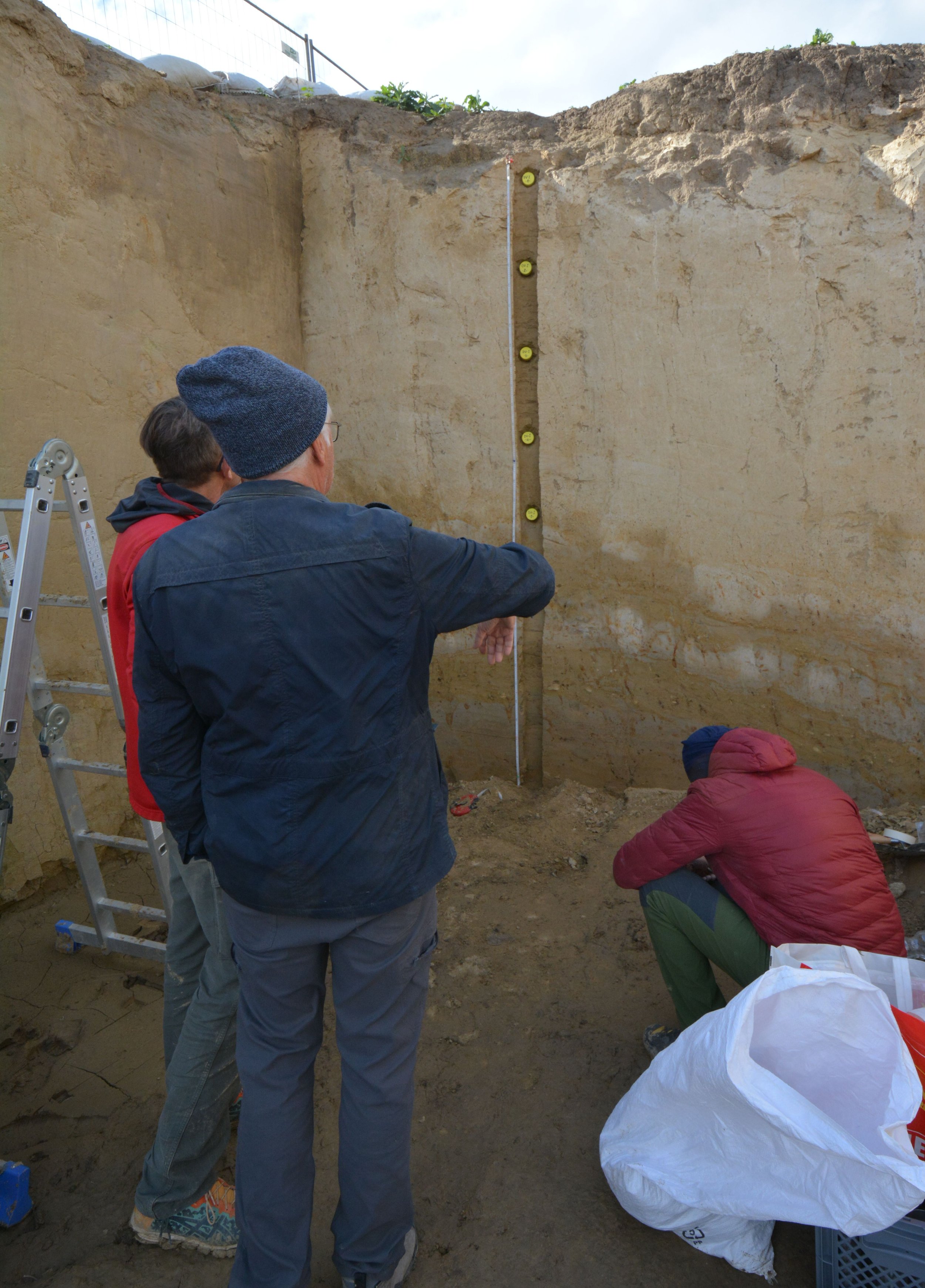 Dolní Věstonice, geoarchaeological sampling, 2022
