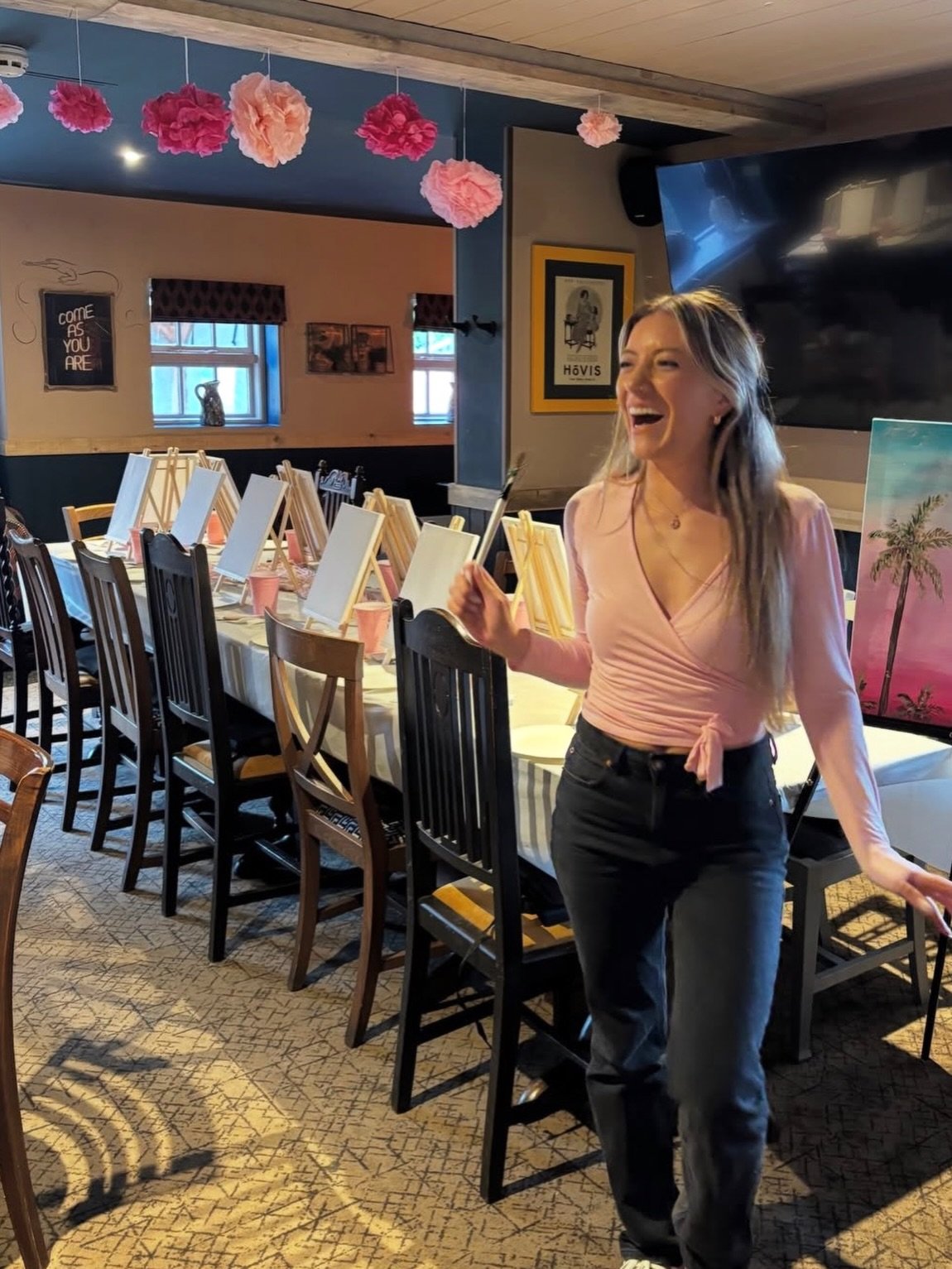 thank you so much to everyone who came along to my sip and paint at @crocodile.cheshunt 🎀💕 it was the most beautiful evening &amp; I met such lovely people 🤍 was sooo lovely to hear how therapeutic everyone felt the session was🥹 

follow @thepret