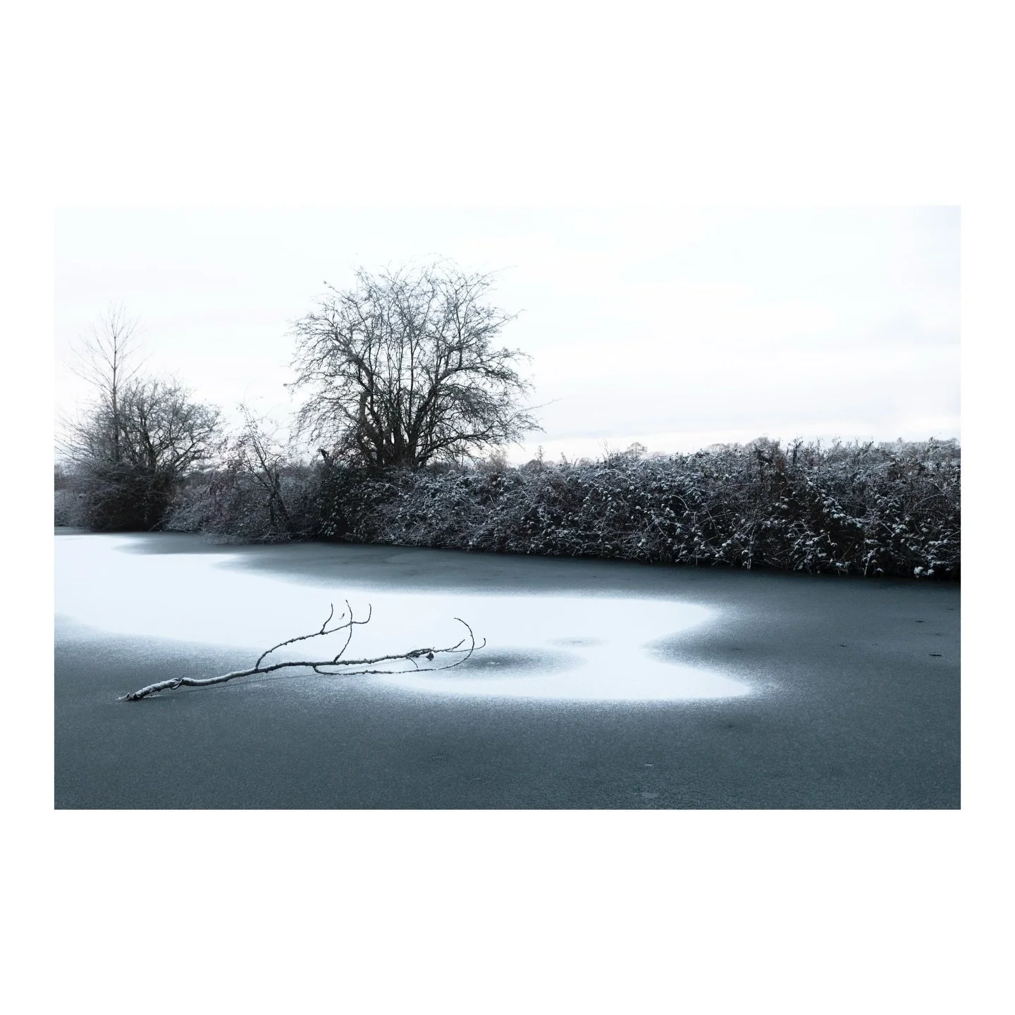 Out with the camera after today&rsquo;s snow in Sandbach, Cheshire ❄️☃️

#snow #snowing #sandbach #cheshire #landscapephotography