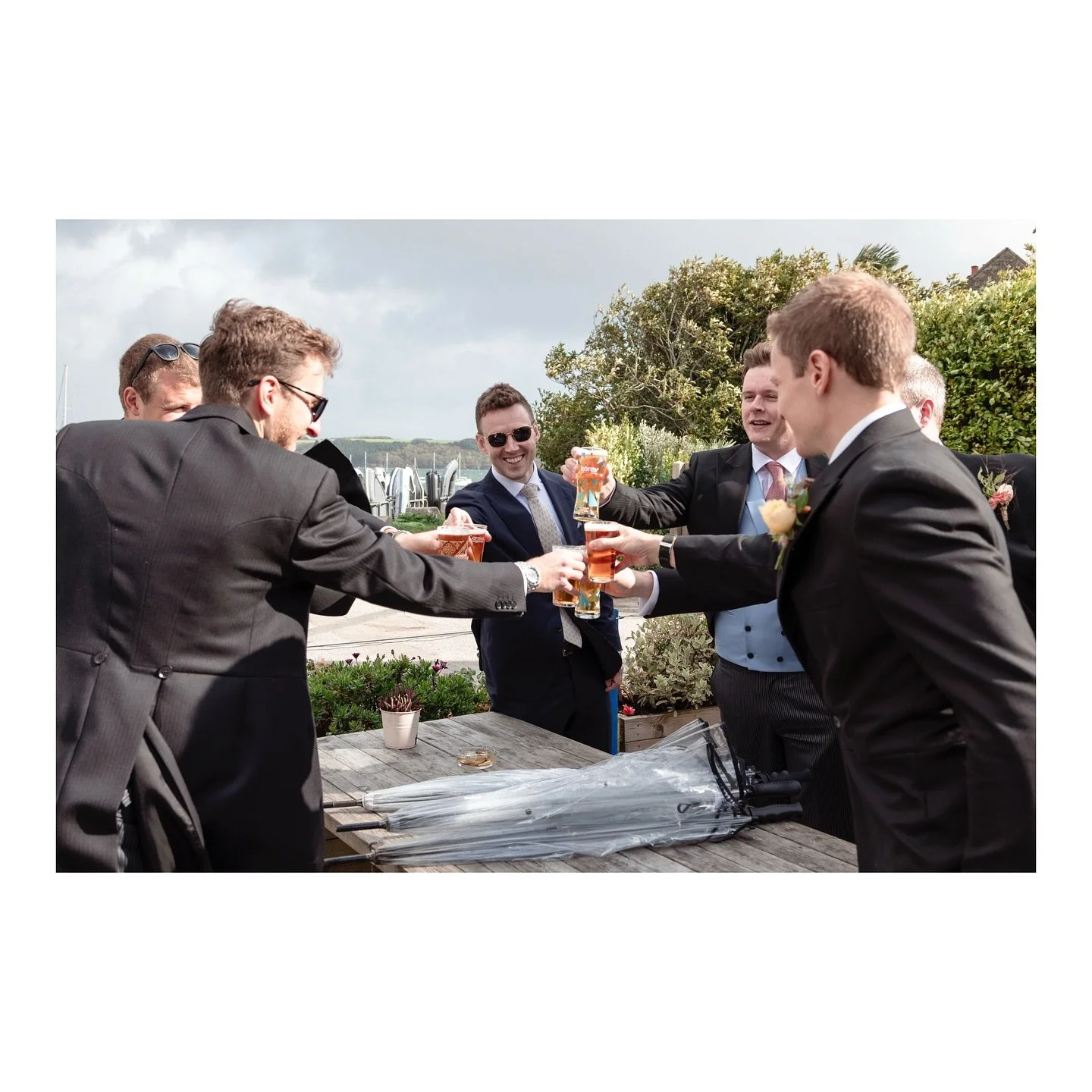 The calm before the &lsquo;I do&rsquo;s&rsquo;: groomsmen edition 🤵😎#cornwallwedding #cornwallweddings #cornwallweddingphotographer #cornwall #weddingphotography #weddingphotographer