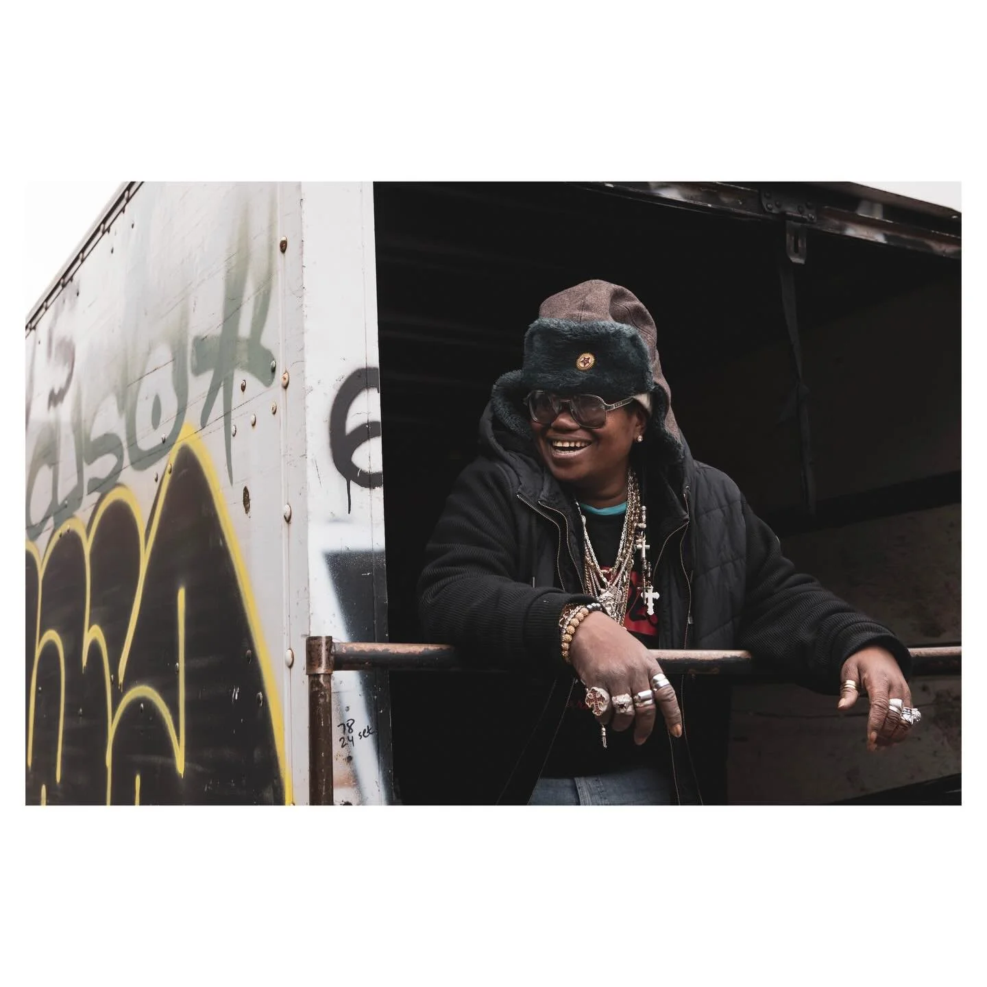 A couple of images from my 24 hours in Bethnal Green photoshoot, on display at Oxford House until June.
#bethnalgreen #eastldn #londonstreets #oxfordhouse