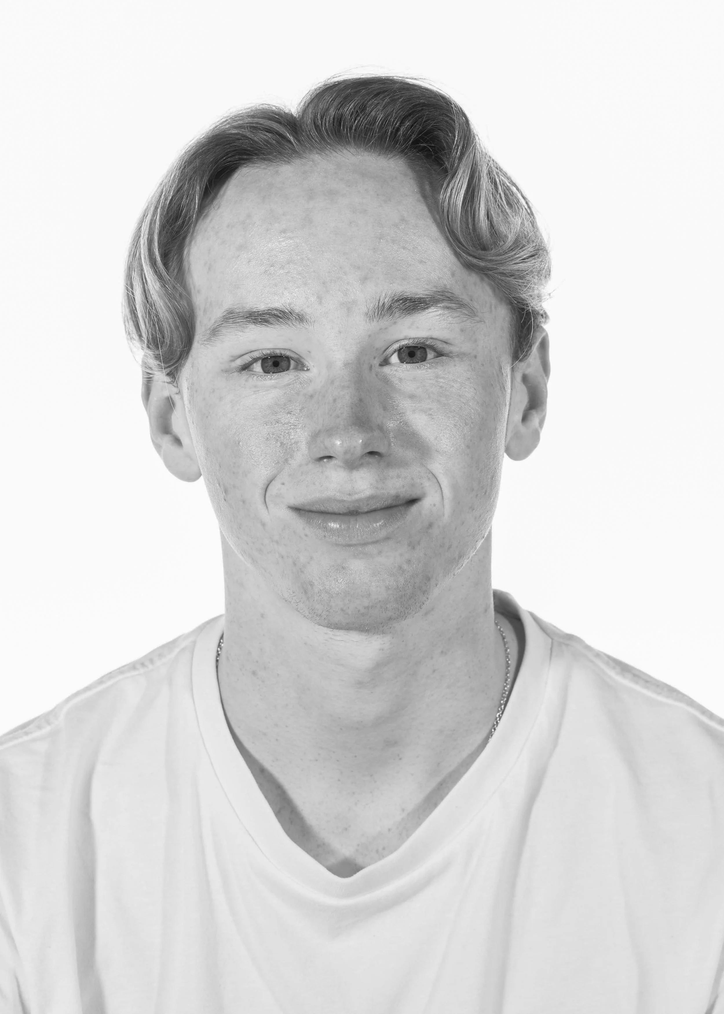 Samuel Haslam's portrait on the About Me page on Samuel Haslam Photography.