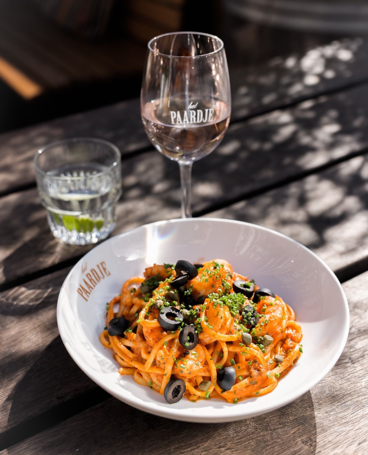 Linguine Gamba Puttanesca! ⁠
⁠
- Gamba's - Tomaat - Olijven - Parmezaans - ⁠