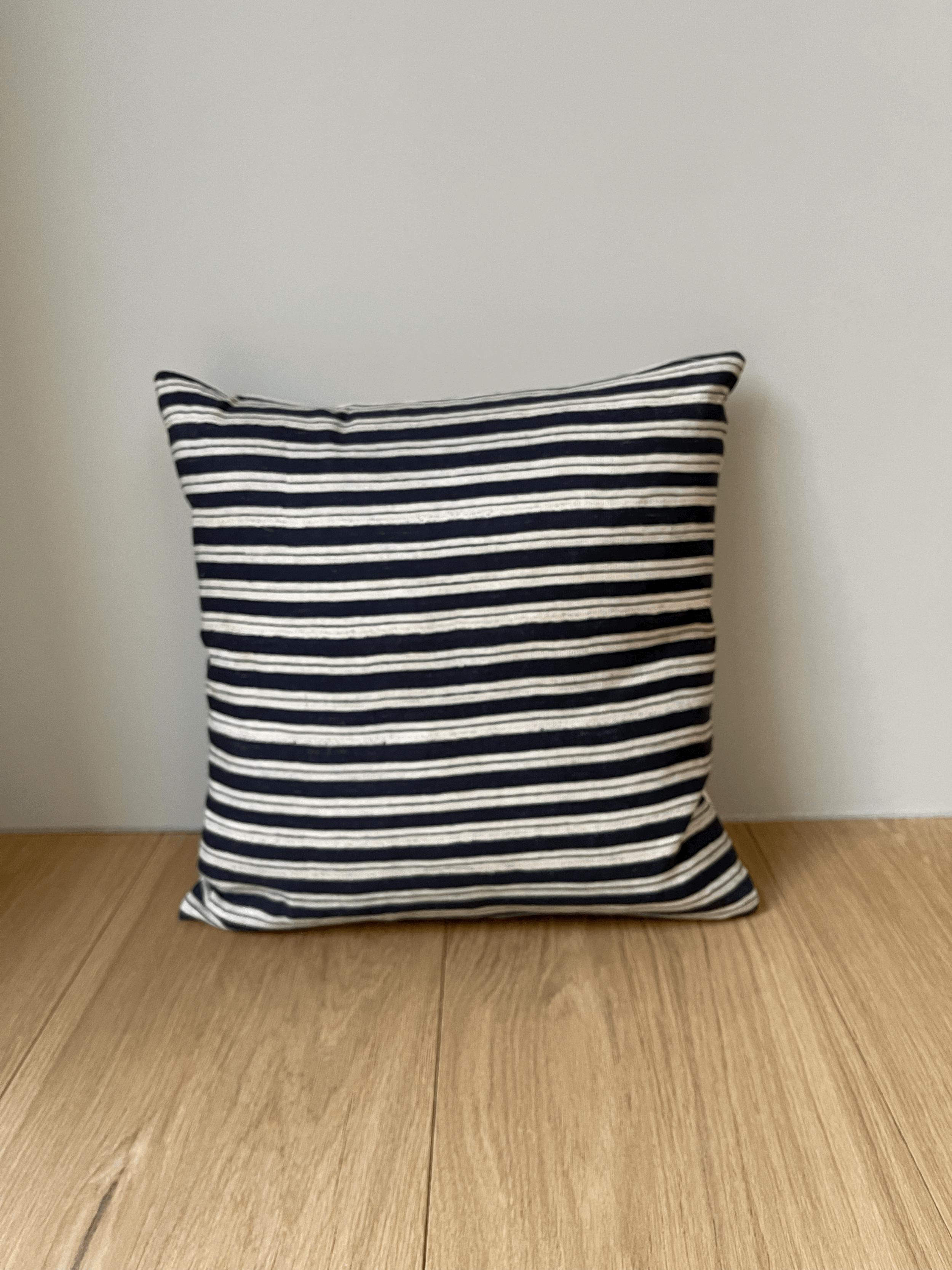 Square Cushion