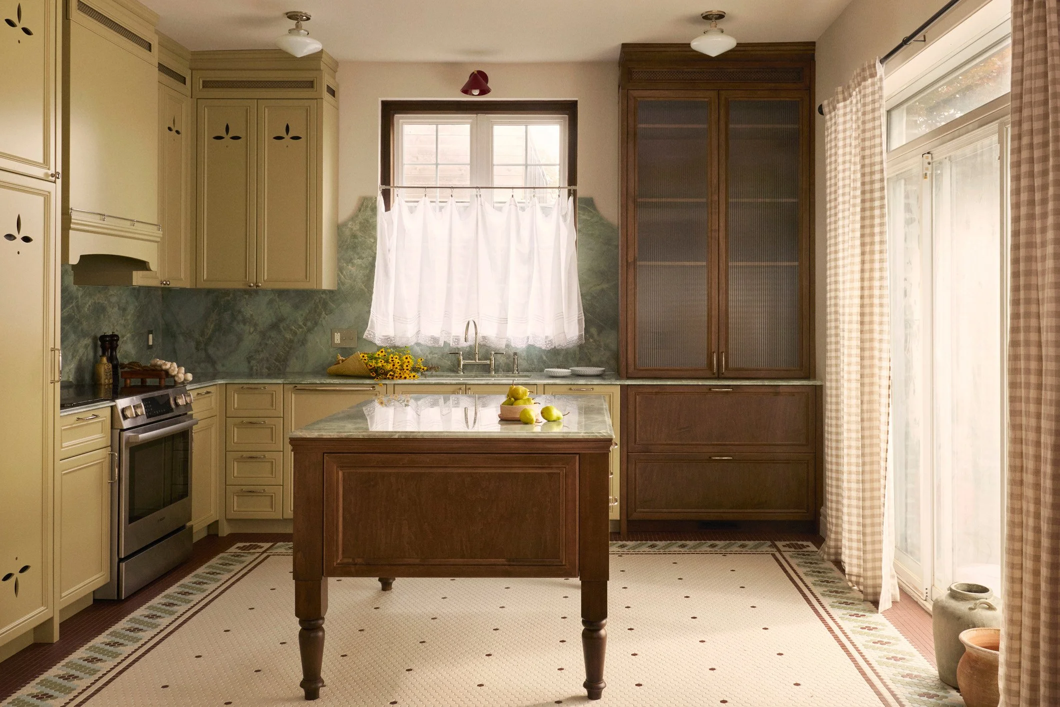 Li_Sylvie_SBS_Galt_Kitchen_649.jpg