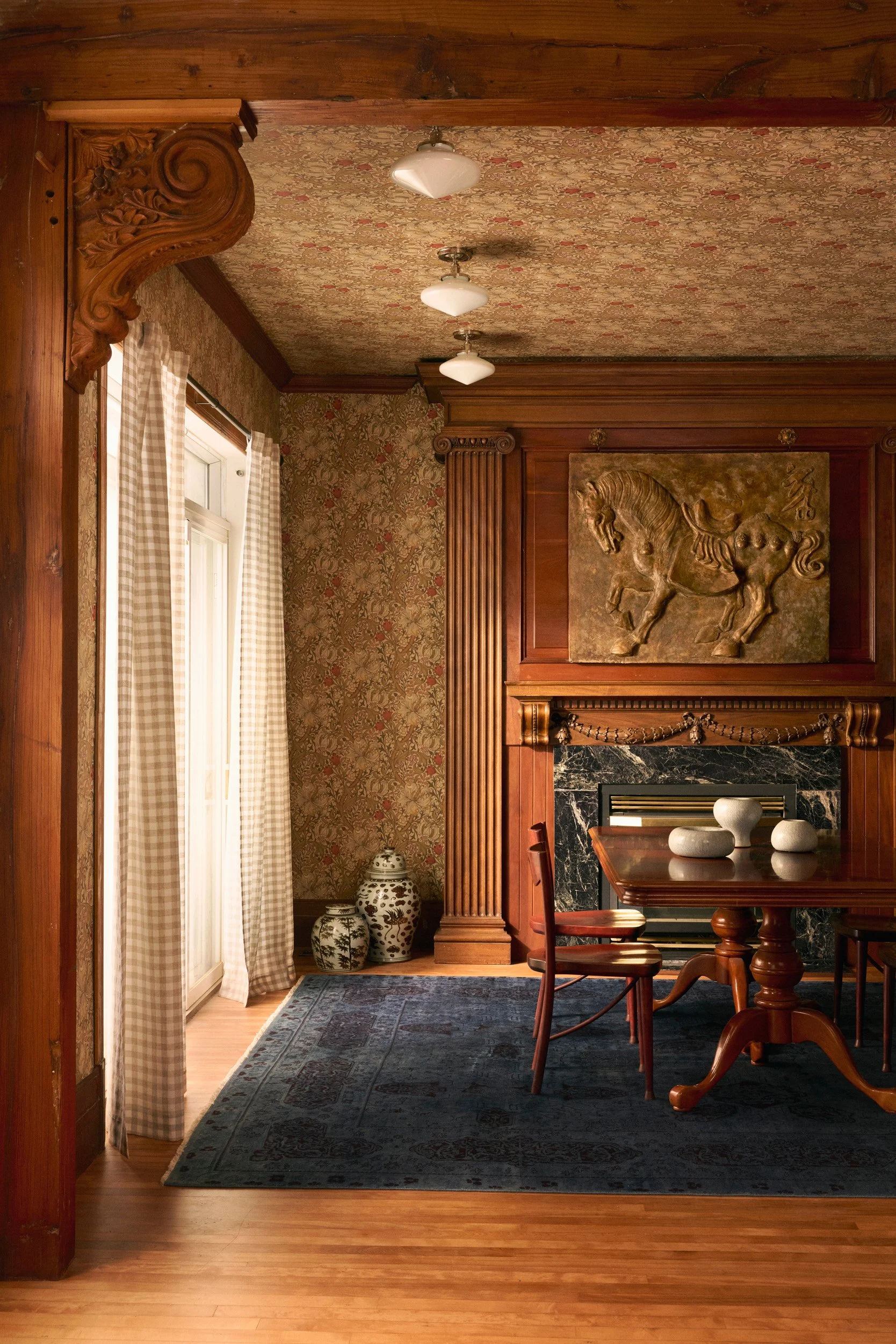 Li_Sylvie_SBS_Galt_Dining_room_147.jpg