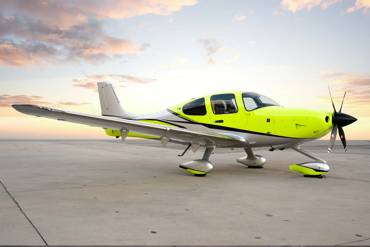 2024 Cirrus SR22T GTS - Image 4
