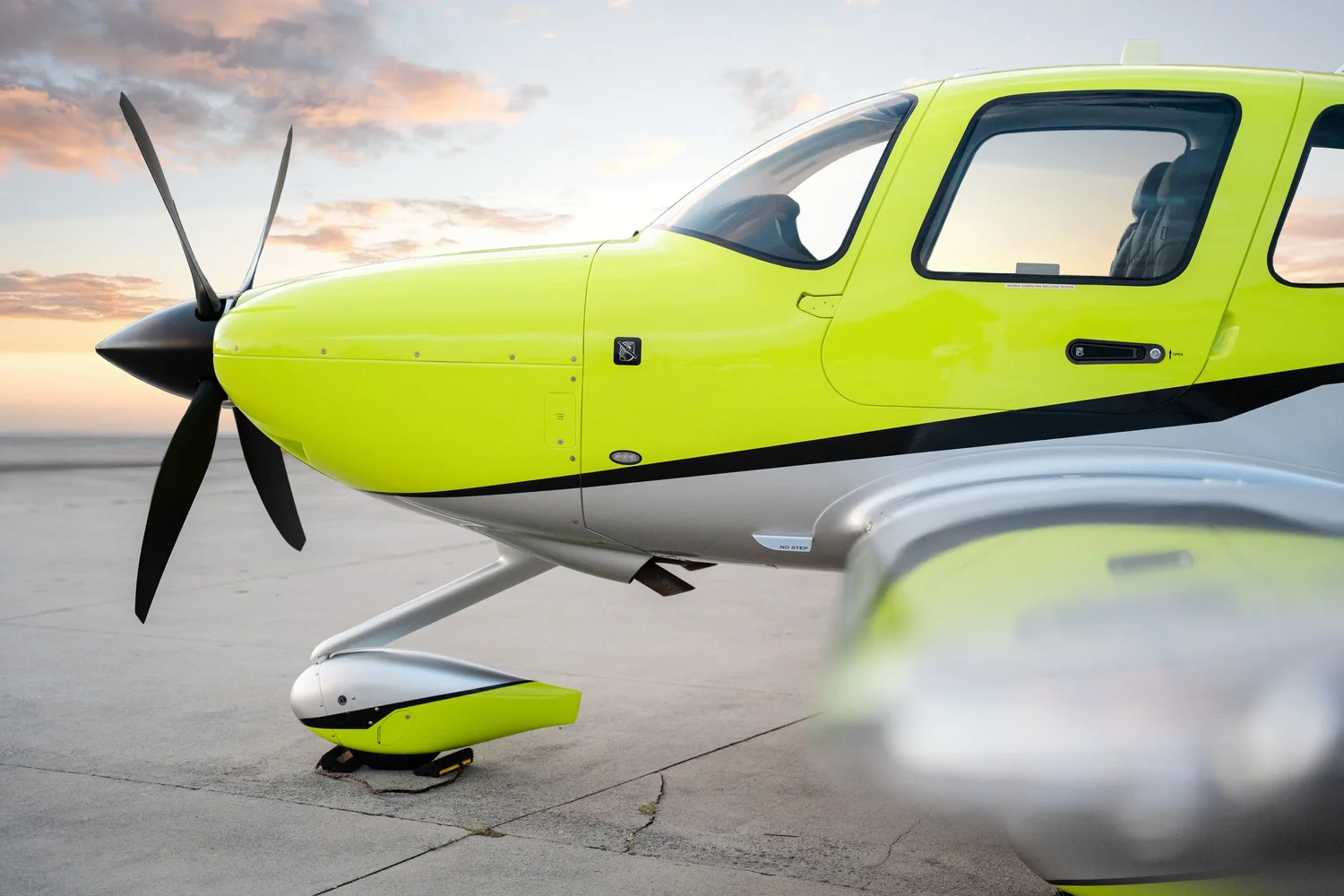 2024 Cirrus SR22T GTS - Image 3