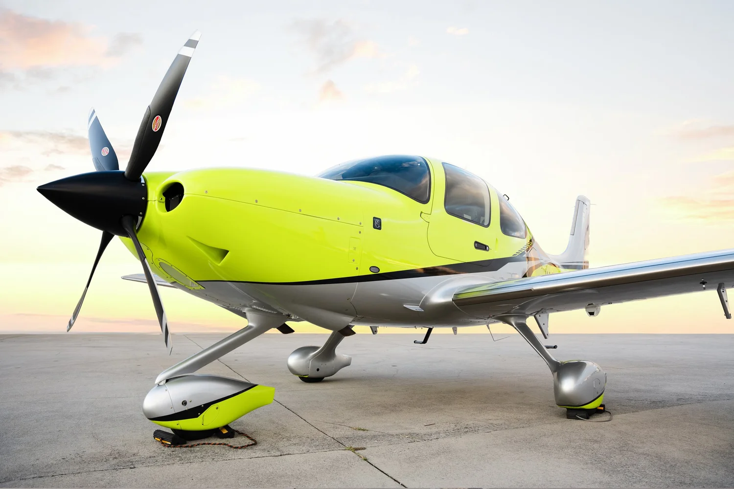 2024 Cirrus SR22T GTS - Image 8