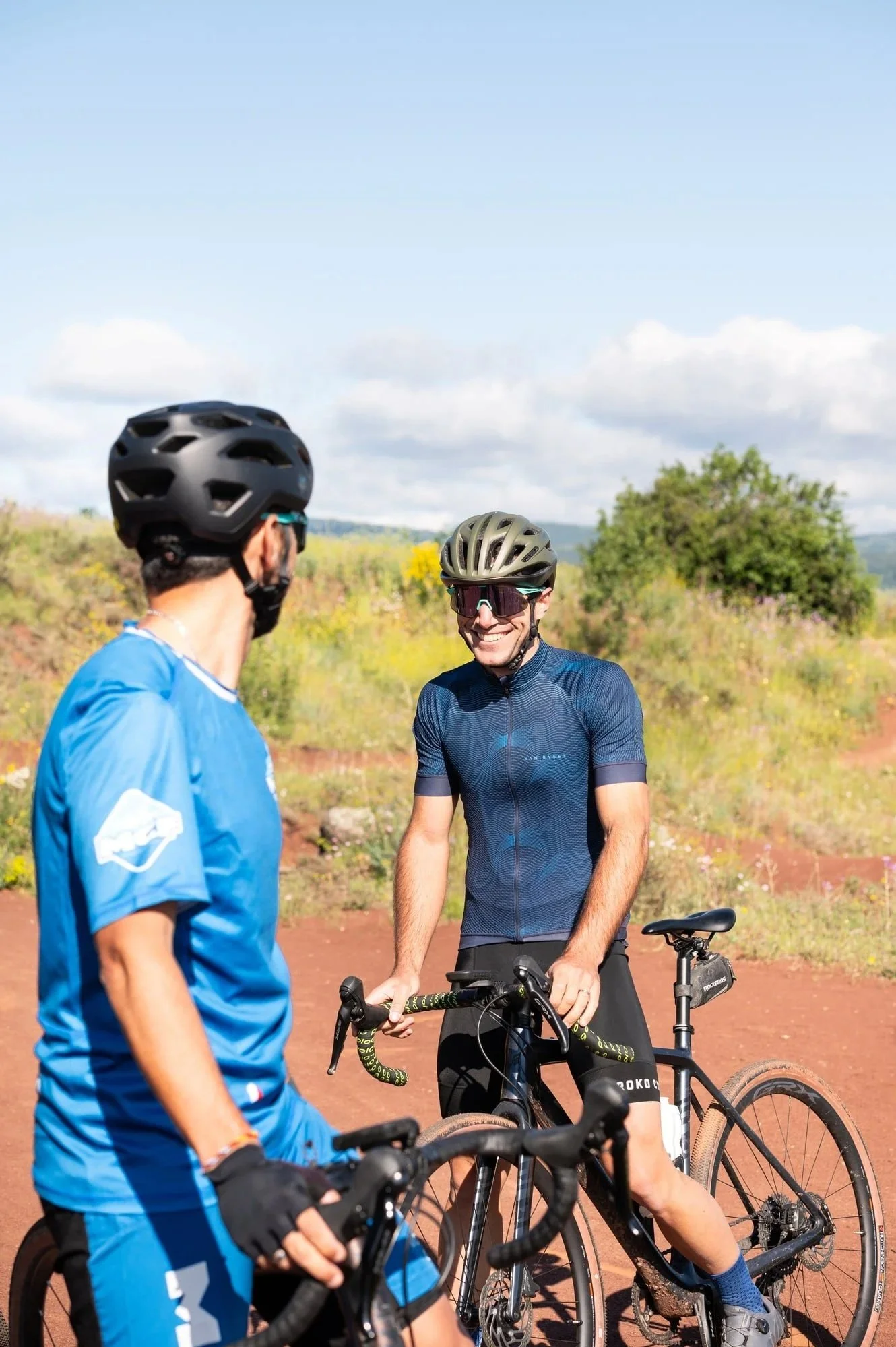 Comment vérifier qu’un éducateur sportif est déclaré : guide fiable et sécurisé