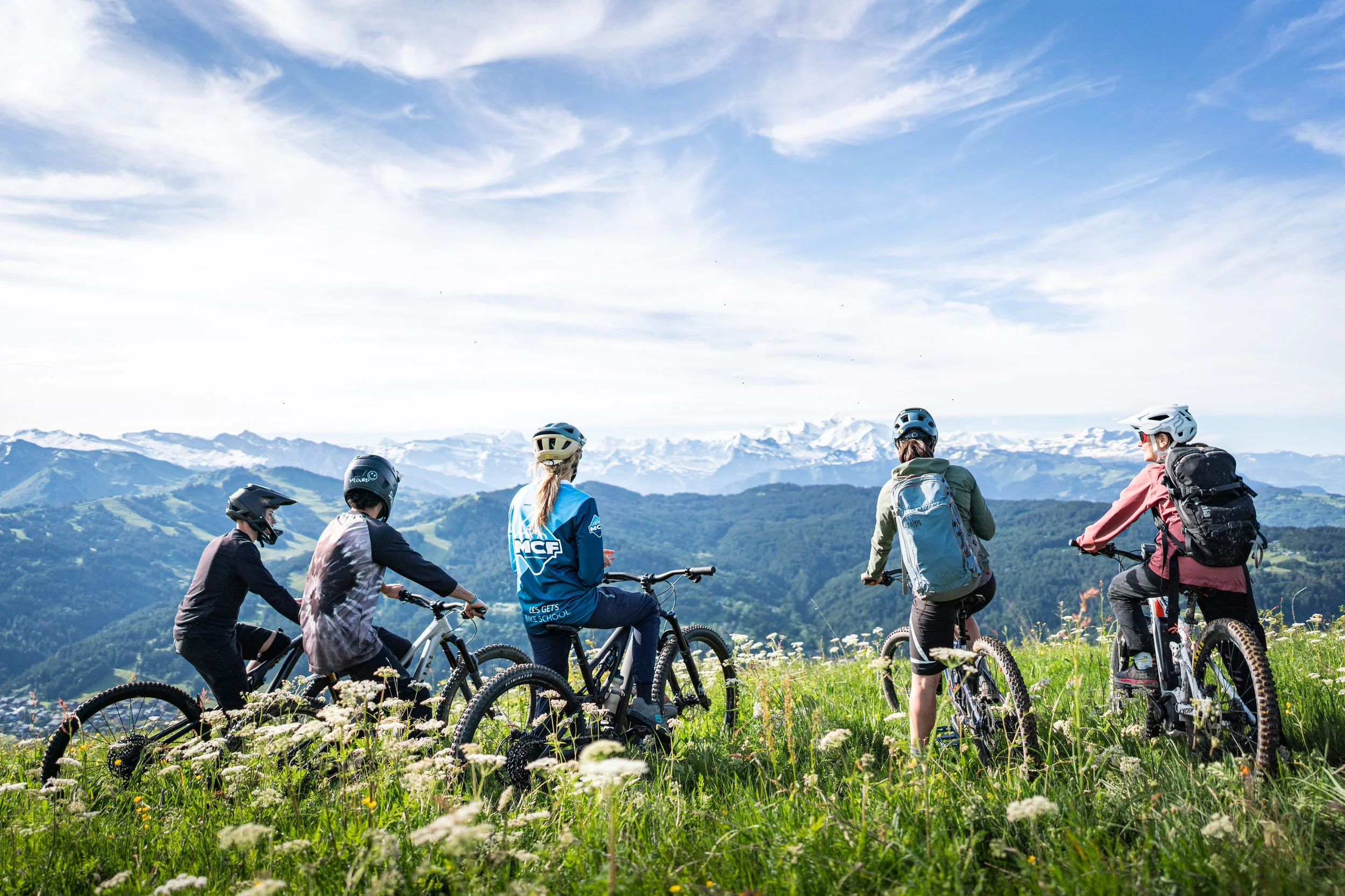 Trouver un Moniteur-Guide vélo qualifié : l’expertise des Moniteurs Cyclistes Français