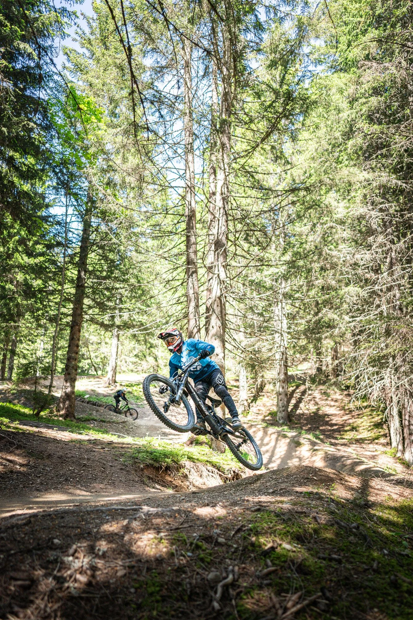 DEJEPS VTT : Le diplôme de référence dans le monde pour devenir Moniteur-Guide VTT