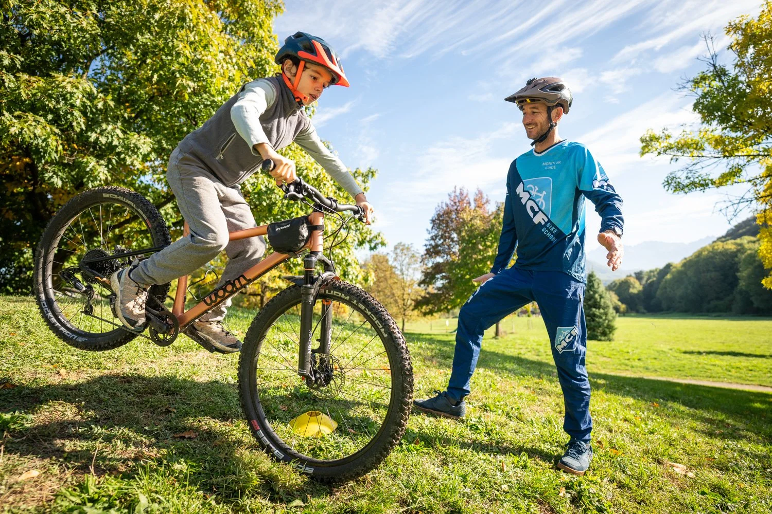 Quel diplôme pour encadrer à vélo en France ? DEJEPS, BPJEPS ou CQP