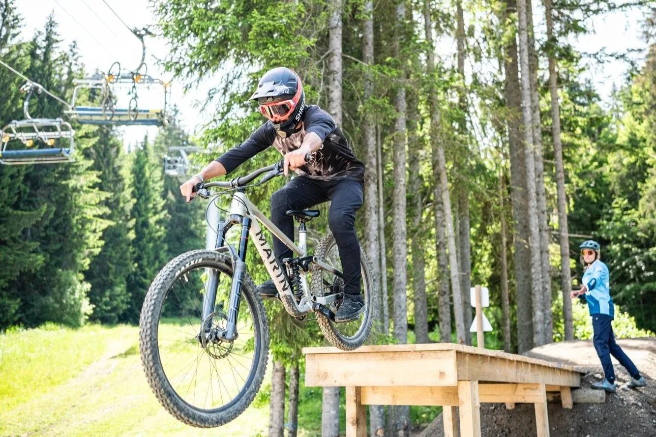 Saut en VTT prise de risque