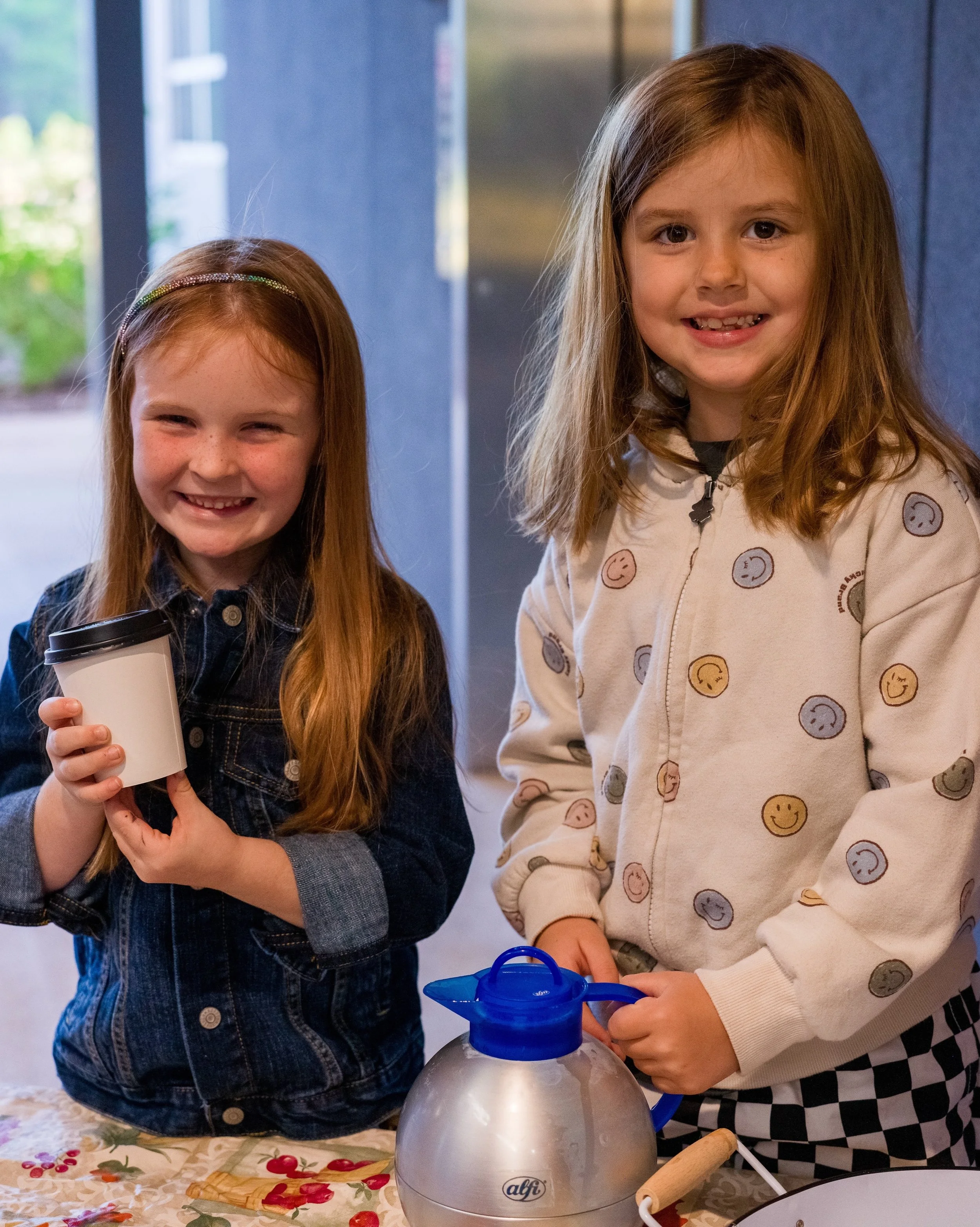 Our first Microeconomy event was a wonderful success! The children did an amazing job preparing and serving warm apple cider and selling their handmade goods: votives, hand-painted leaf bowls, and beaded keychains. They proudly shared the process beh